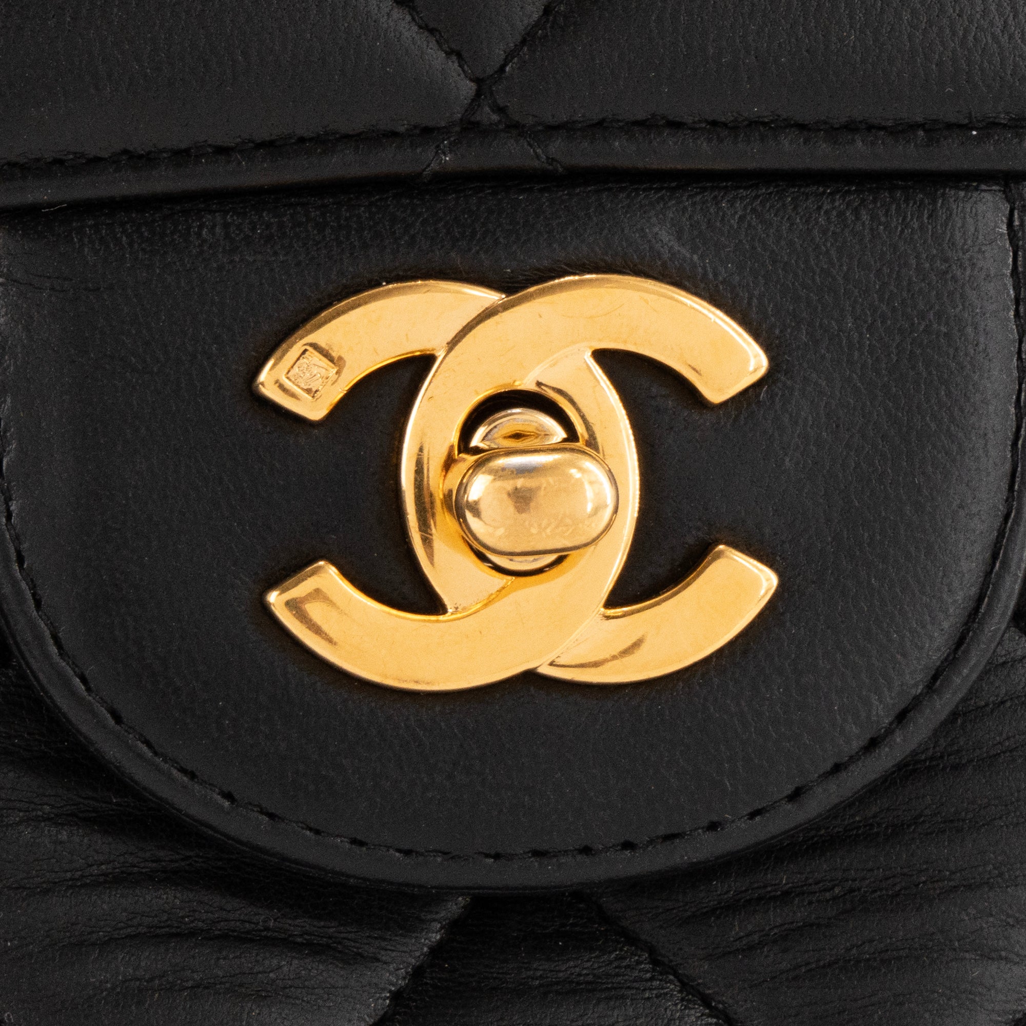 CHANEL - Sac à épaule Classique/Timeless Double Side Chanel en cuir lisse noir vintage