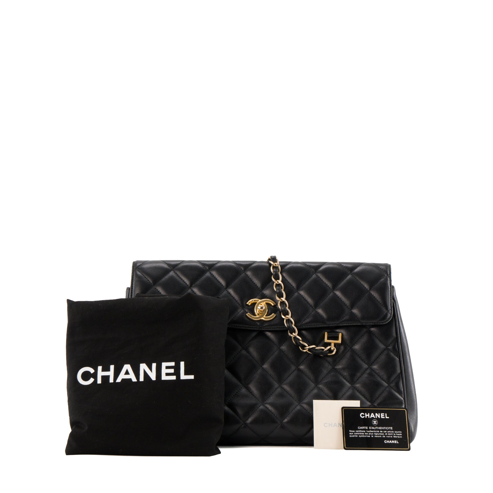 CHANEL - Sac à épaule Misia Camera Chanel en cuir lisse noir