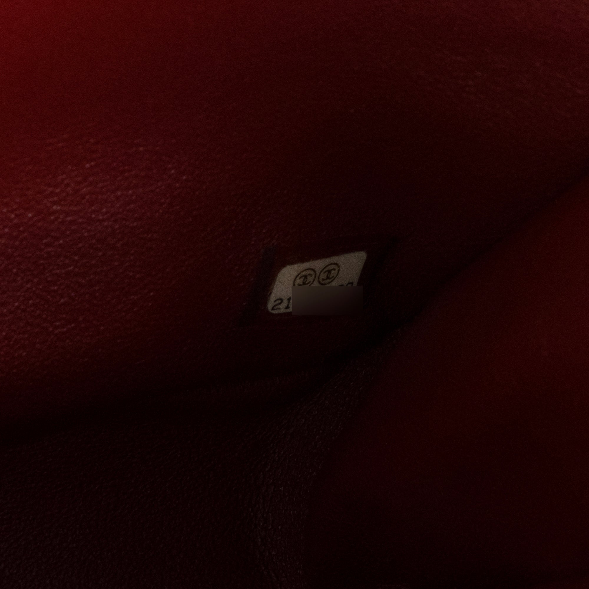 CHANEL - Sac à épaule Westminster Pearl Chanel en cuir lisse noir