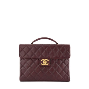 CHANEL - Sac à main Cartable Chanel en cuir caviar bordeaux vintage