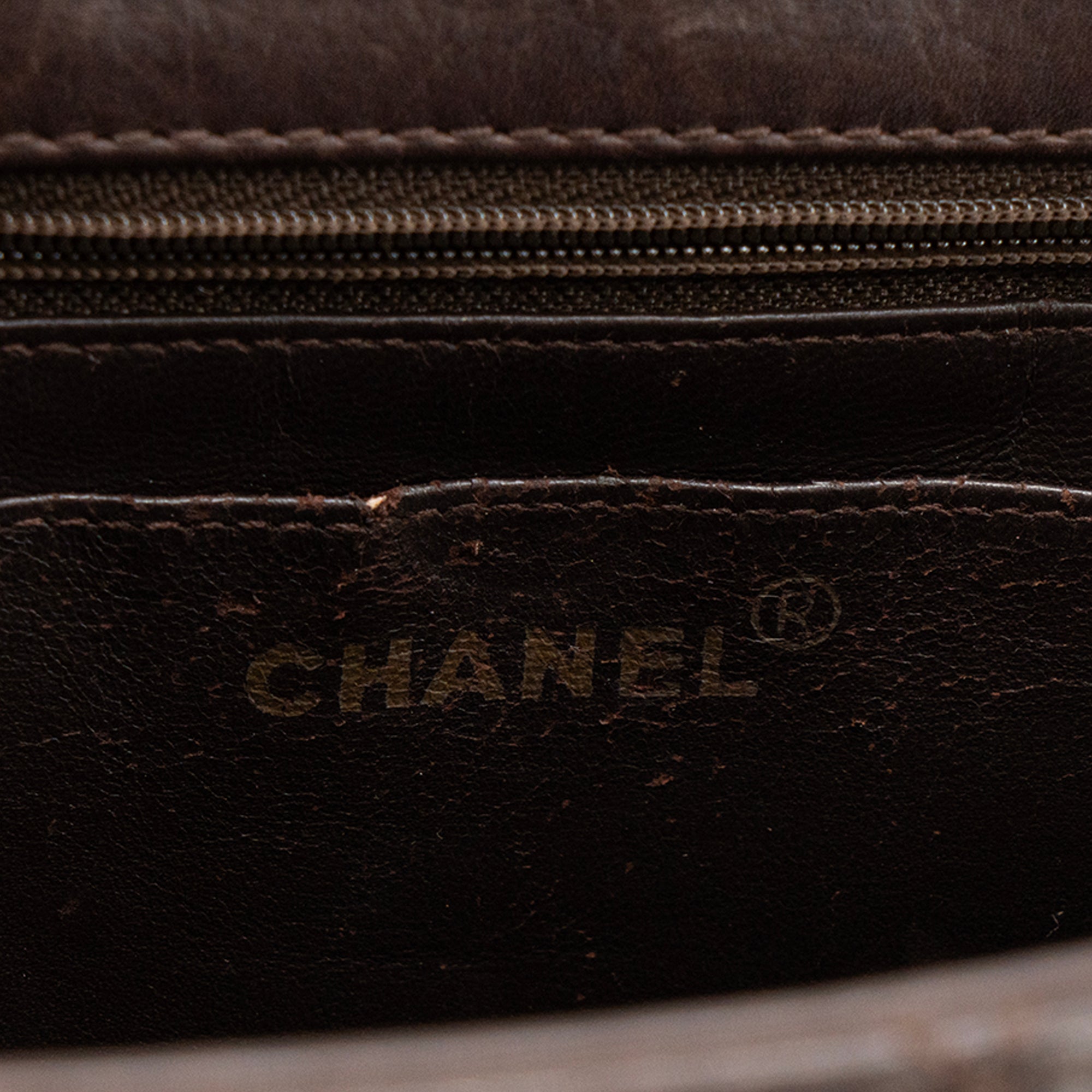 CHANEL - Sac à main CC Chanel en cuir marron vintage