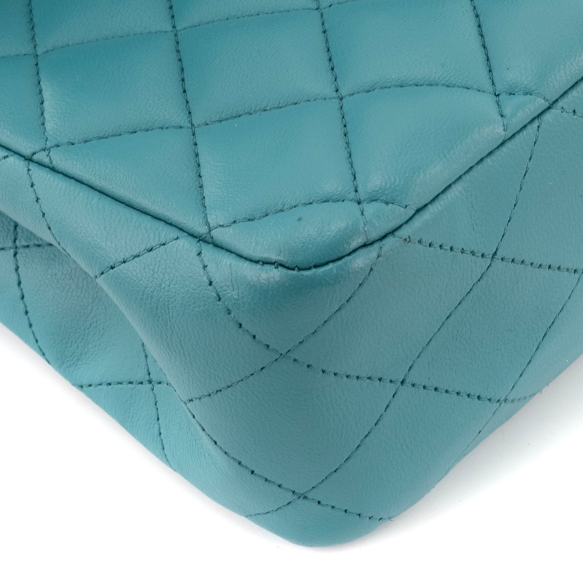 CHANEL - Sac à main Classique/Timeless 11.12 Chanel en cuir bleu