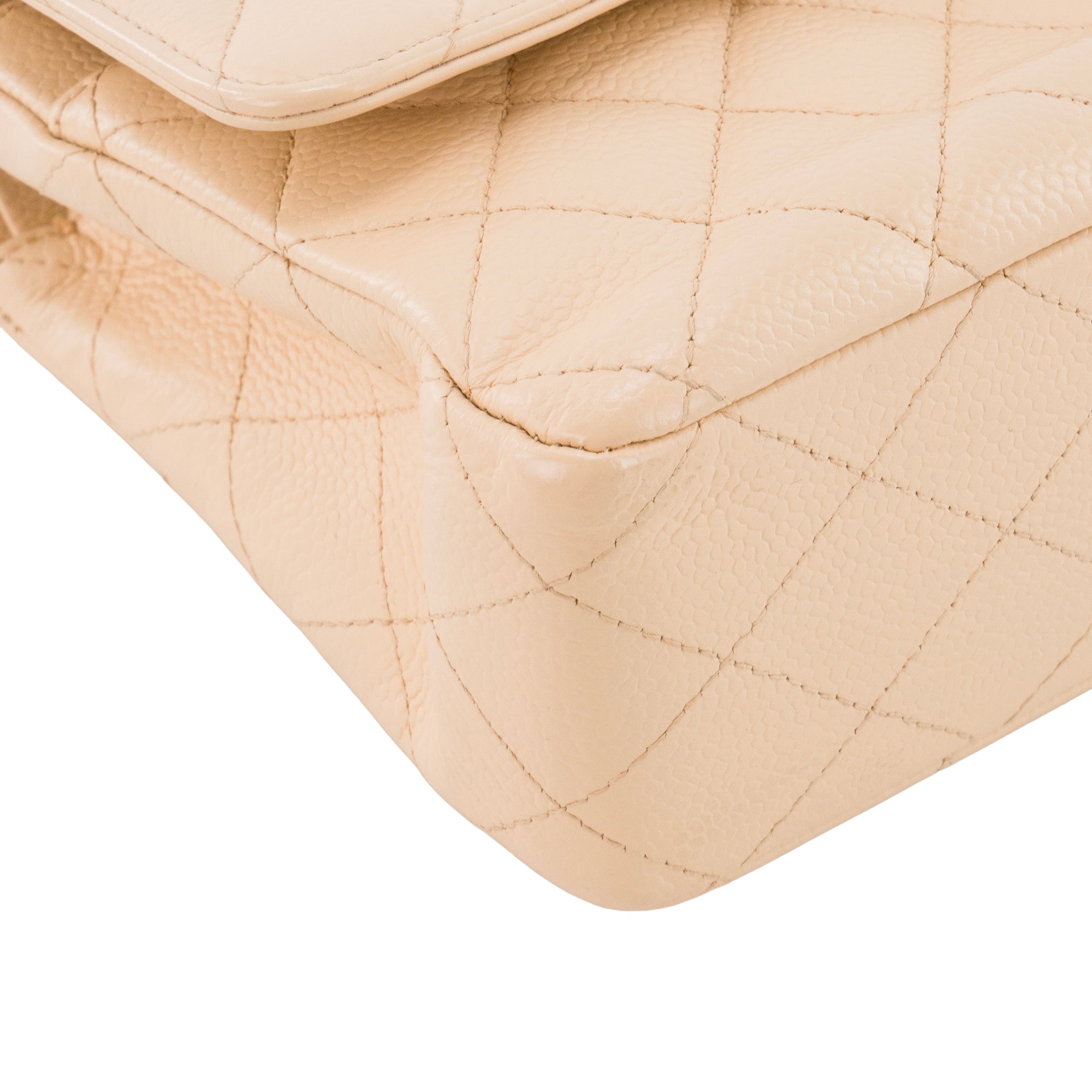 CHANEL - Sac à main Classique/Timeless 11.12 Chanel en cuir caviar beige
