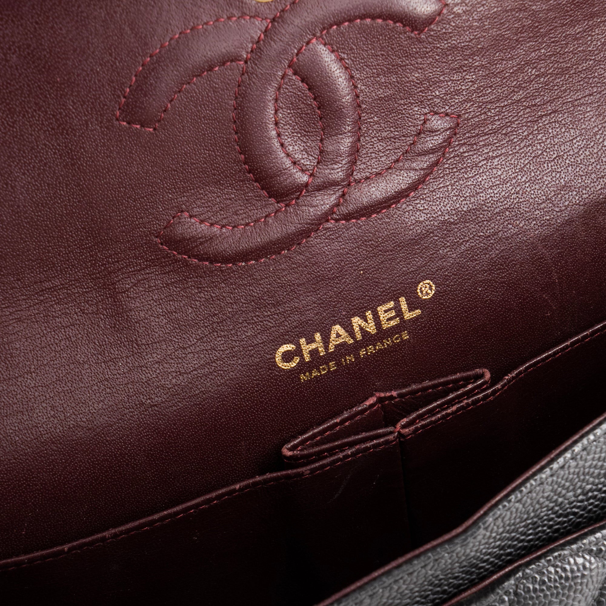 CHANEL - Sac à main Classique/Timeless 11.12 Chanel en cuir caviar noir