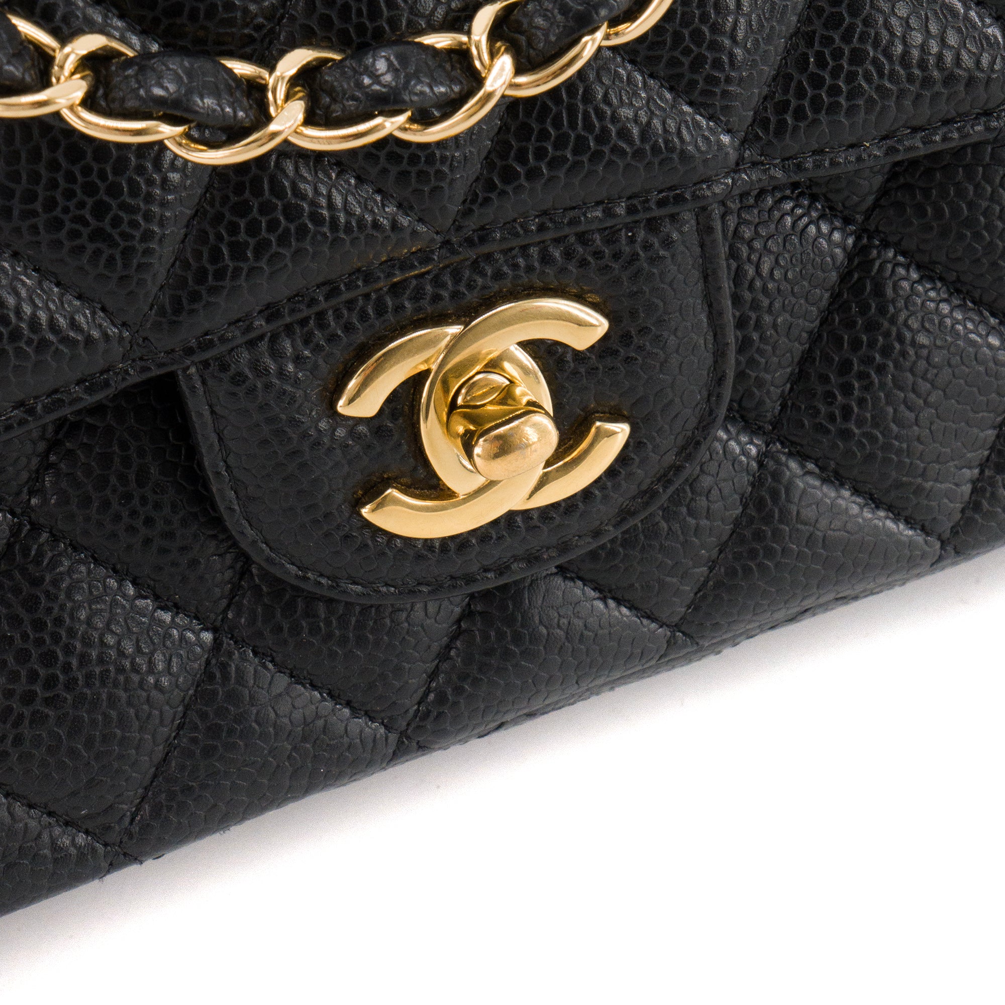 CHANEL - Sac à main Classique/Timeless 11.12 Chanel en cuir caviar noir