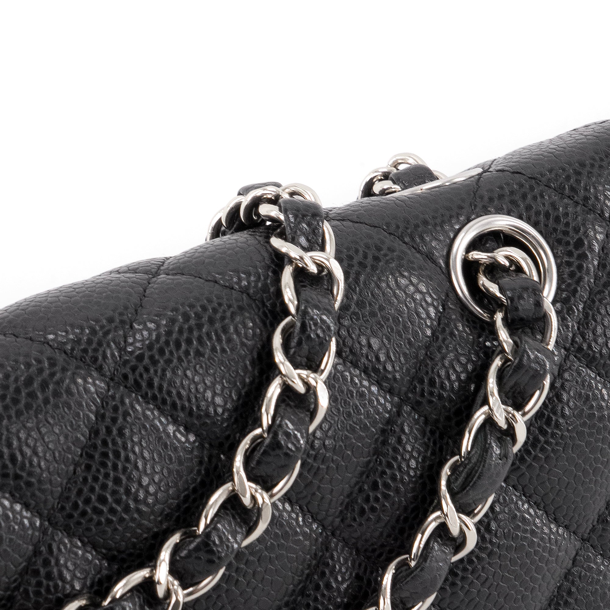 CHANEL - Sac à main Classique/Timeless 11.12 Chanel en cuir caviar noir