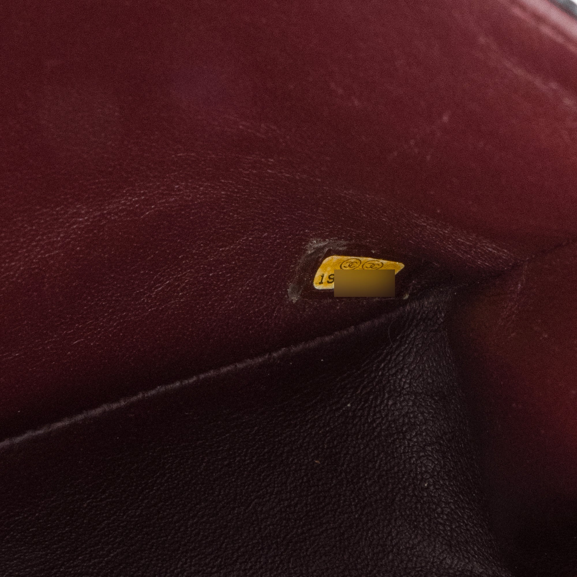 CHANEL - Sac à main Classique/Timeless 11.12 Chanel en cuir caviar noir