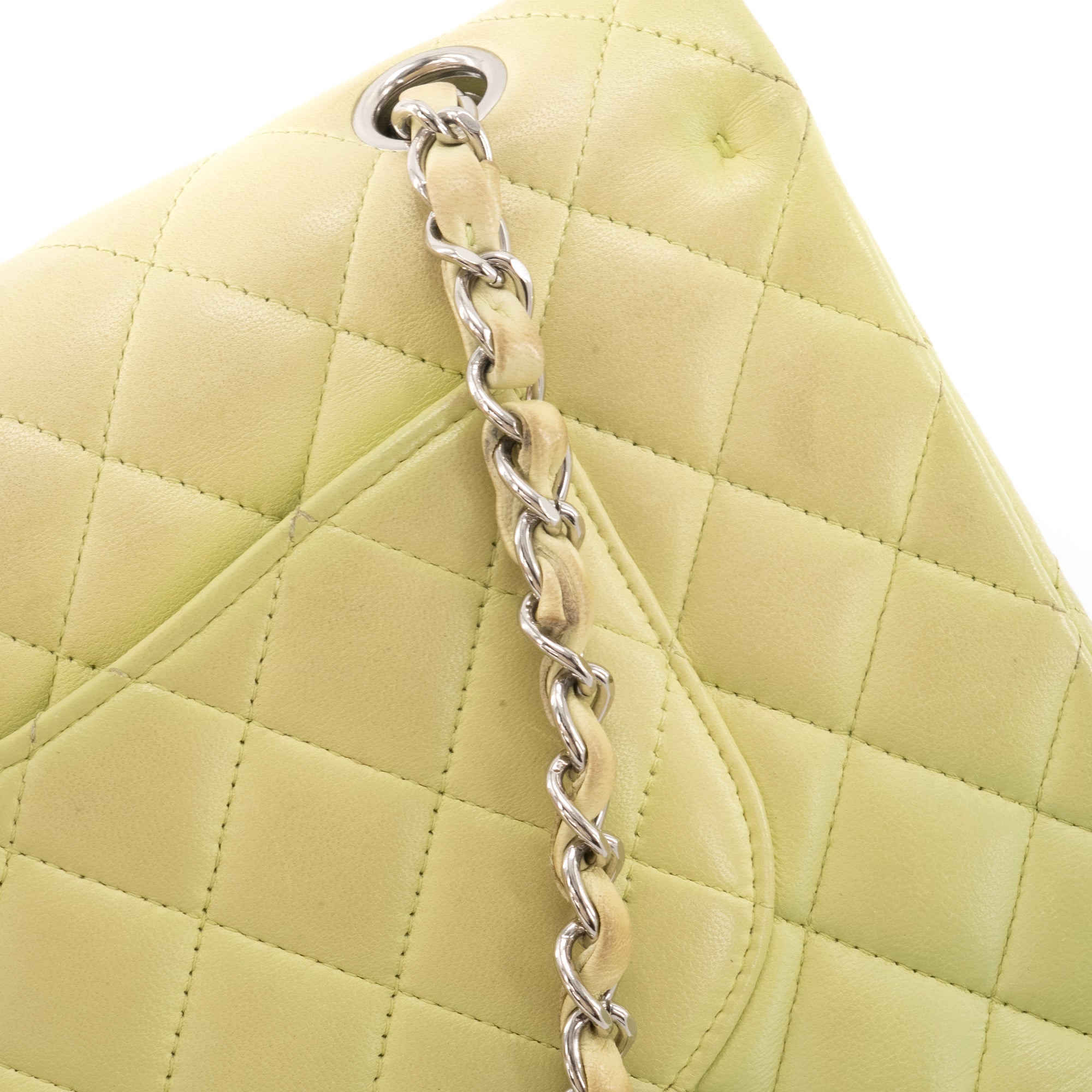 CHANEL - Sac à main Classique/Timeless 11.12 Chanel en cuir d'agneau vert