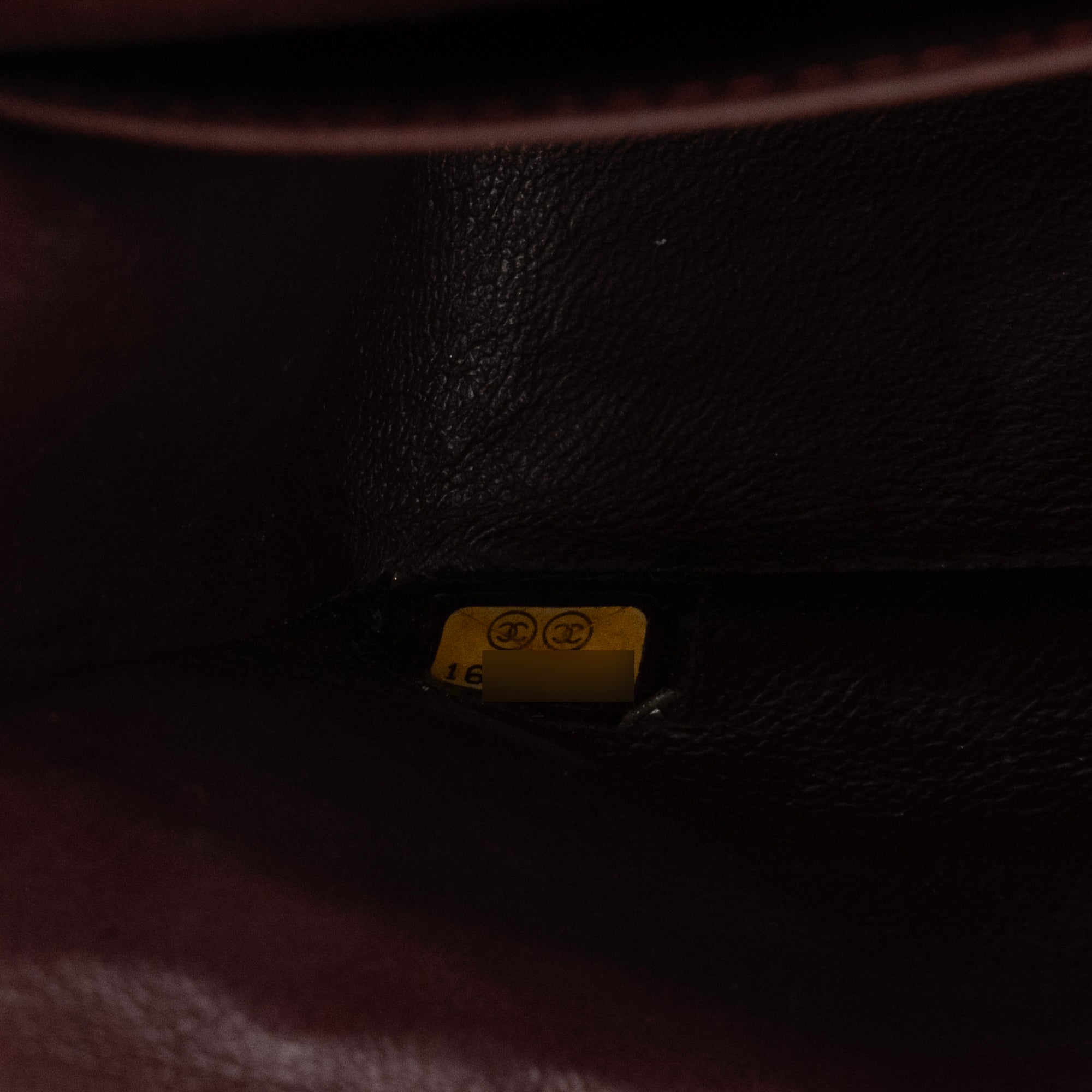 CHANEL - Sac à main Classique/Timeless 11.12 Chanel en cuir lisse noir