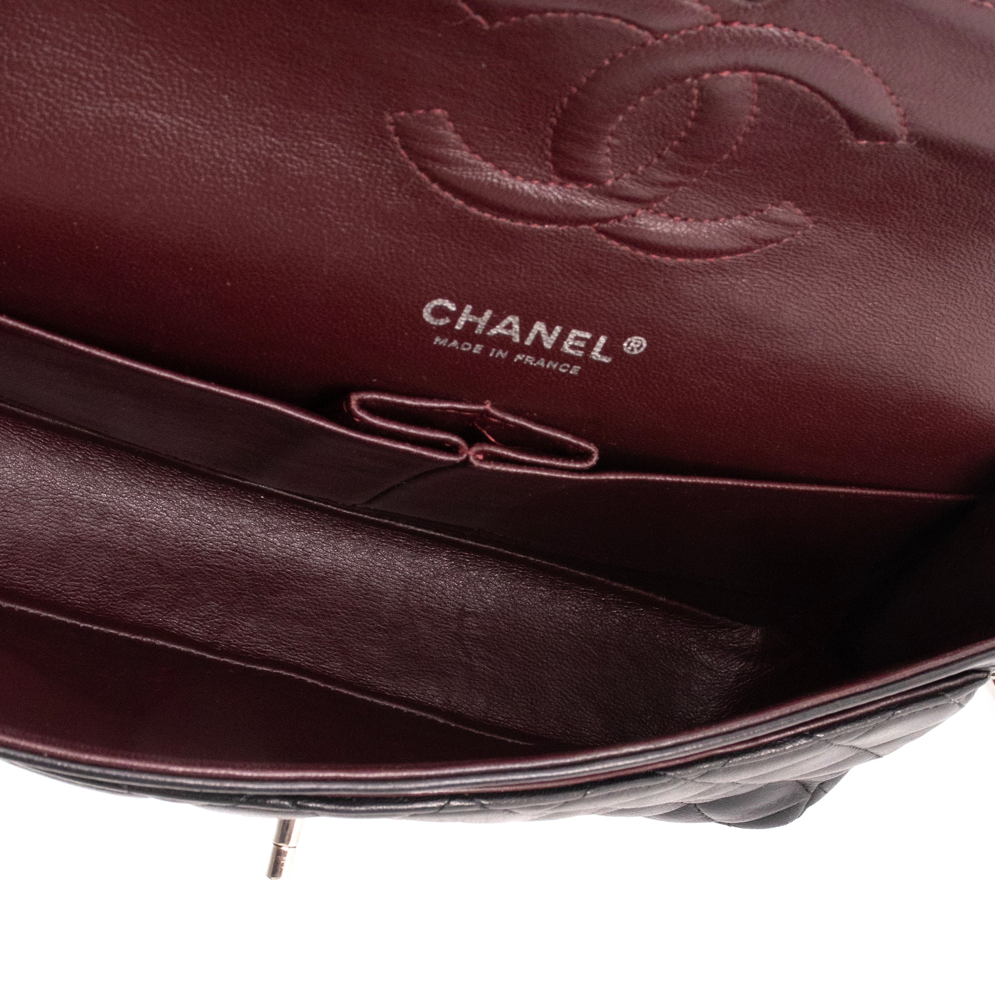 CHANEL - Sac à main Classique/Timeless 11.12 Chanel en cuir lisse noir