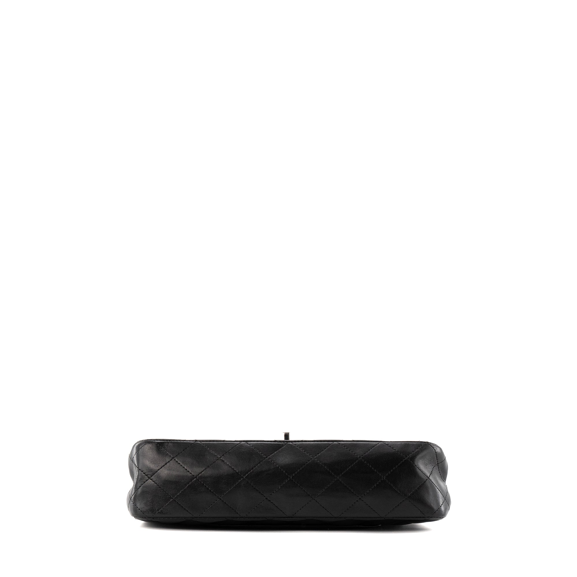 CHANEL - Sac à main Classique/Timeless 11.12 Chanel en cuir lisse noir