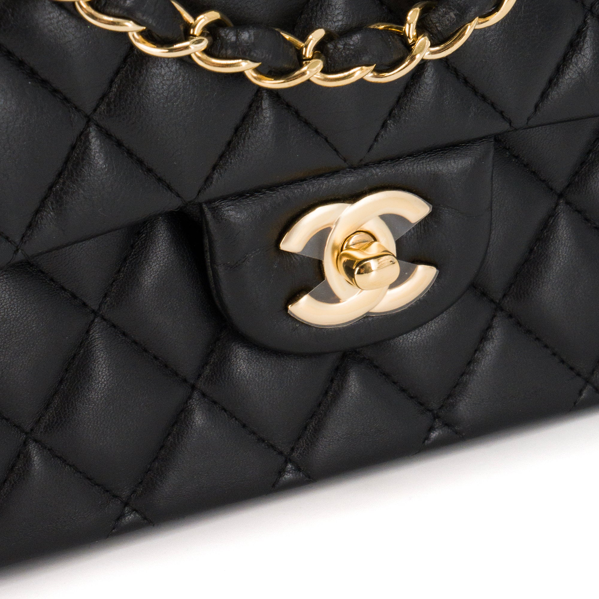 CHANEL - Sac à main Classique/Timeless 11.12 Chanel en cuir lisse noir