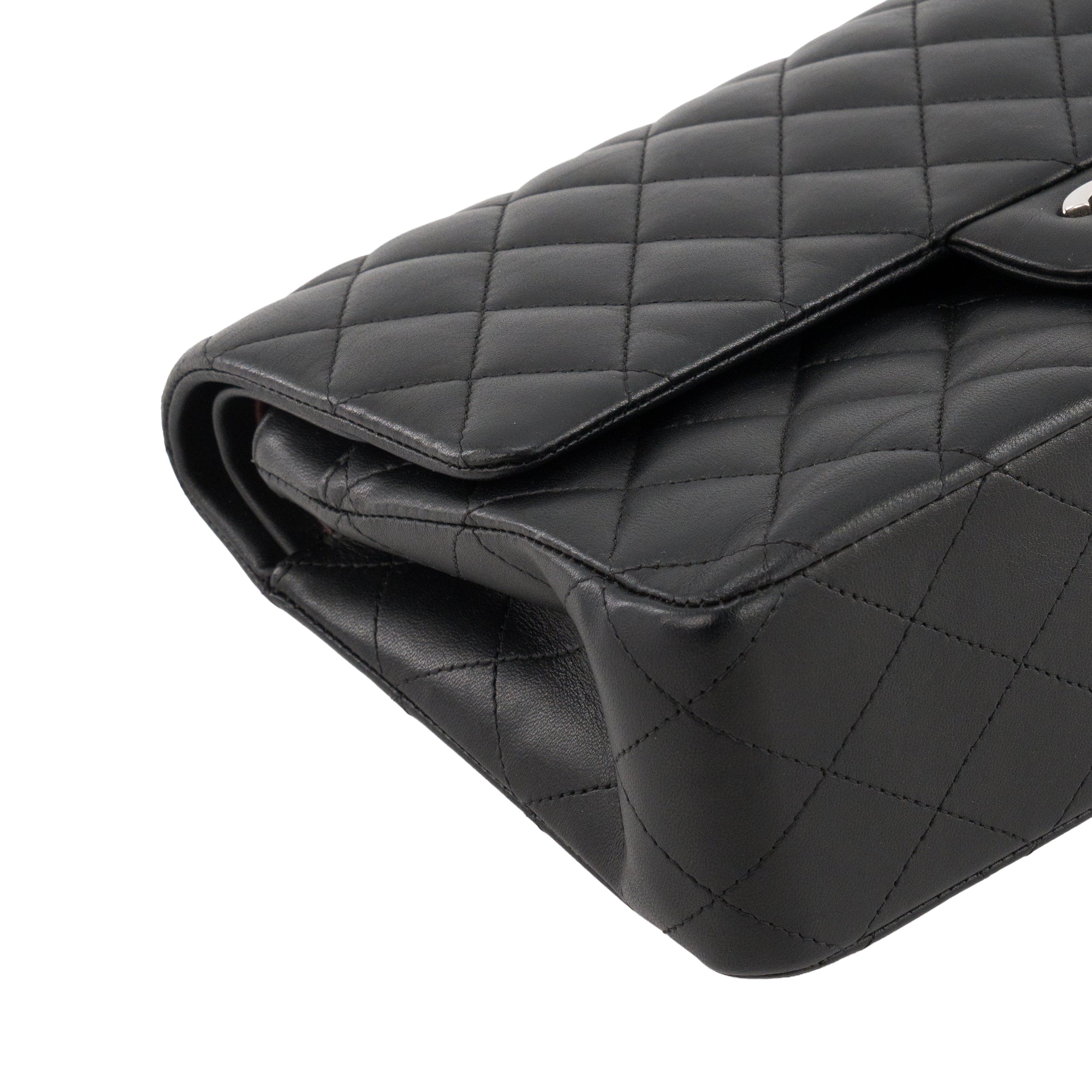 CHANEL - Sac à main Classique/Timeless 11.12 Chanel en cuir lisse noir