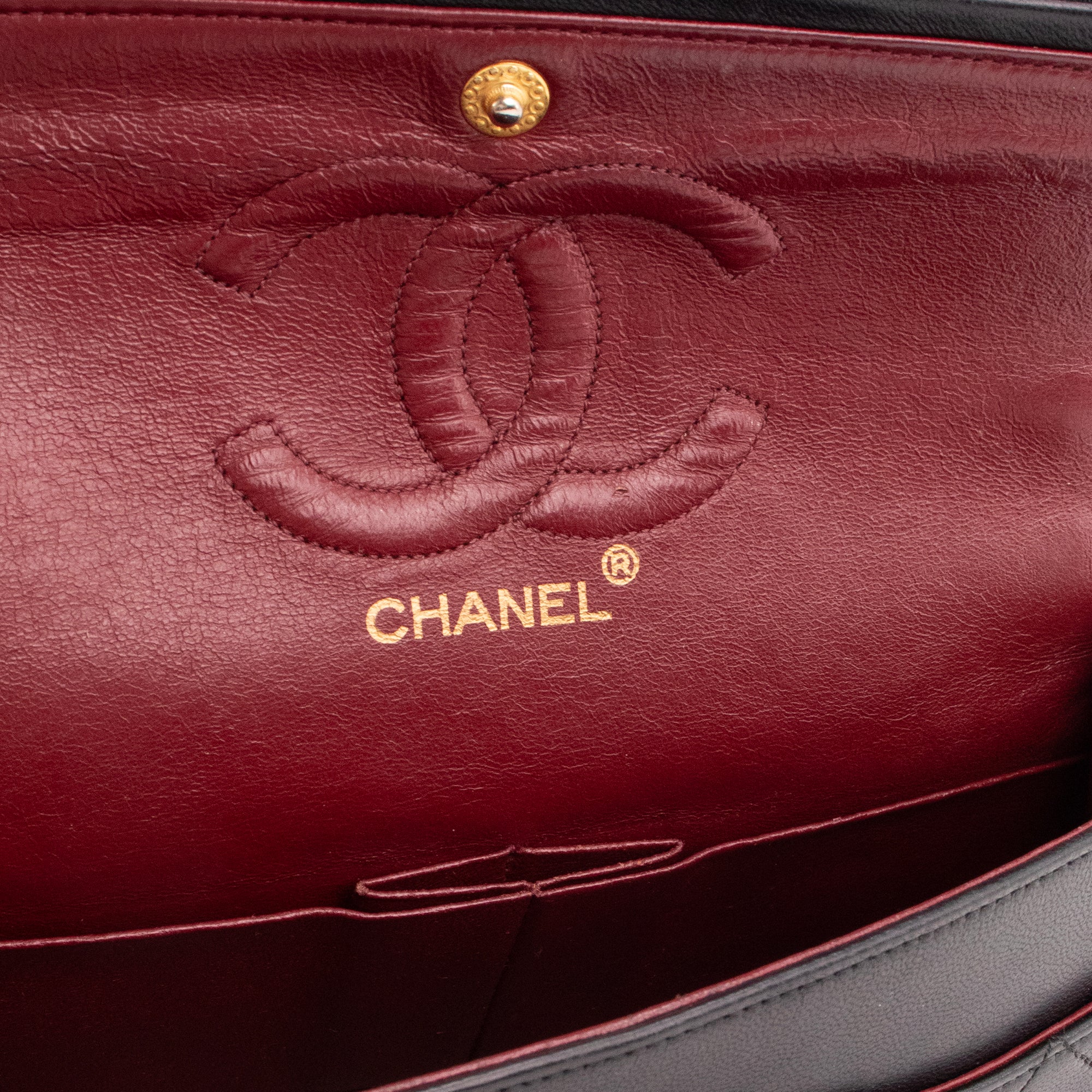 CHANEL - Sac à main Classique/Timeless 11.12 Chanel en cuir lisse noir vintage