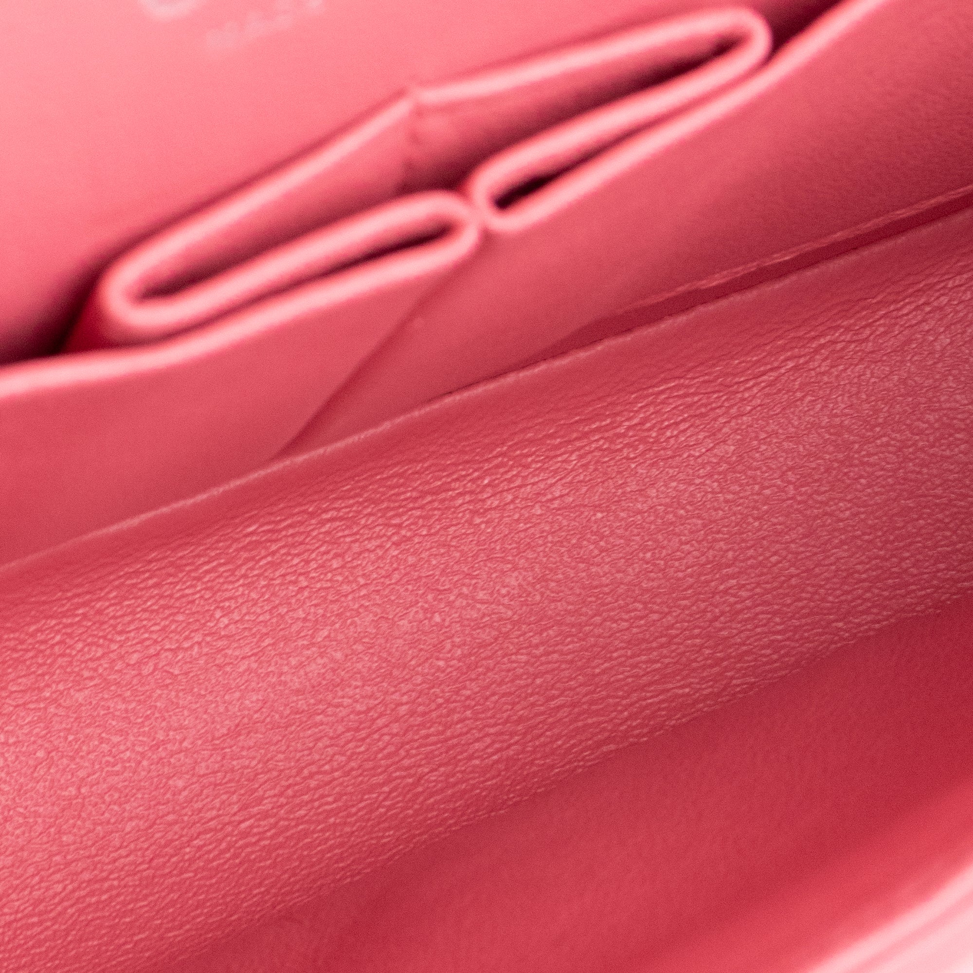 CHANEL - Sac à main Classique/Timeless 11.12 Chanel en cuir lisse rose
