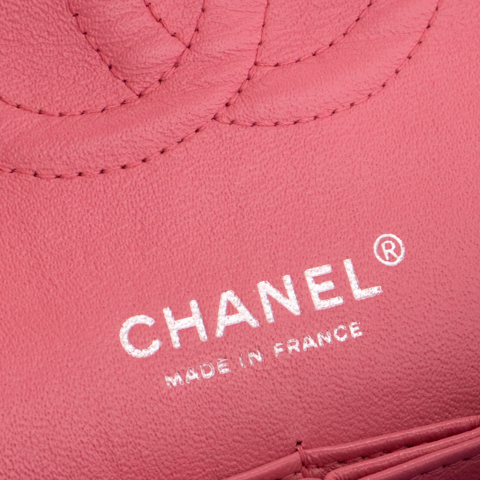 CHANEL - Sac à main Classique/Timeless 11.12 Chanel en cuir lisse rose