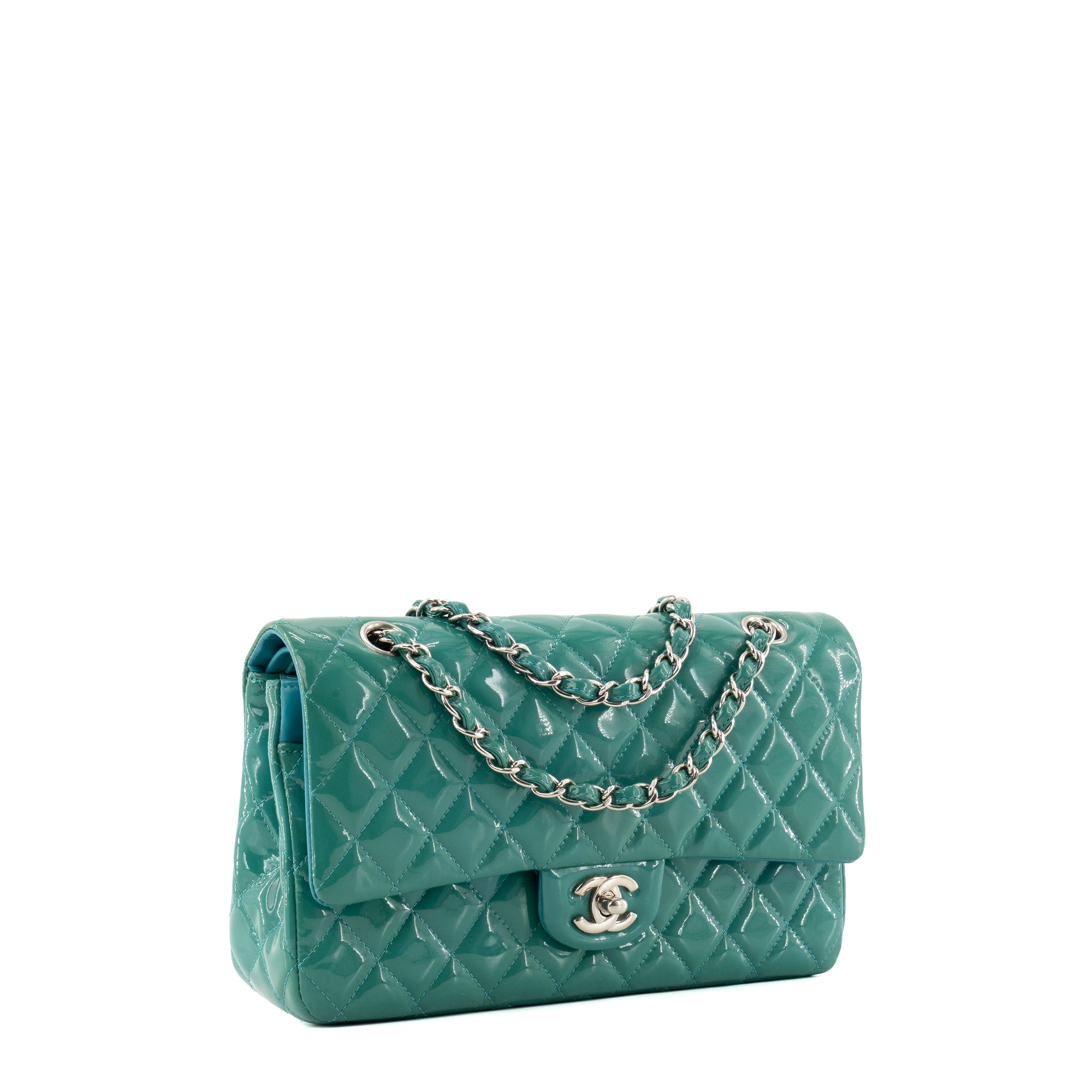 CHANEL - Sac à main Classique/Timeless 11.12 Chanel en cuir verni bleu turquoise
