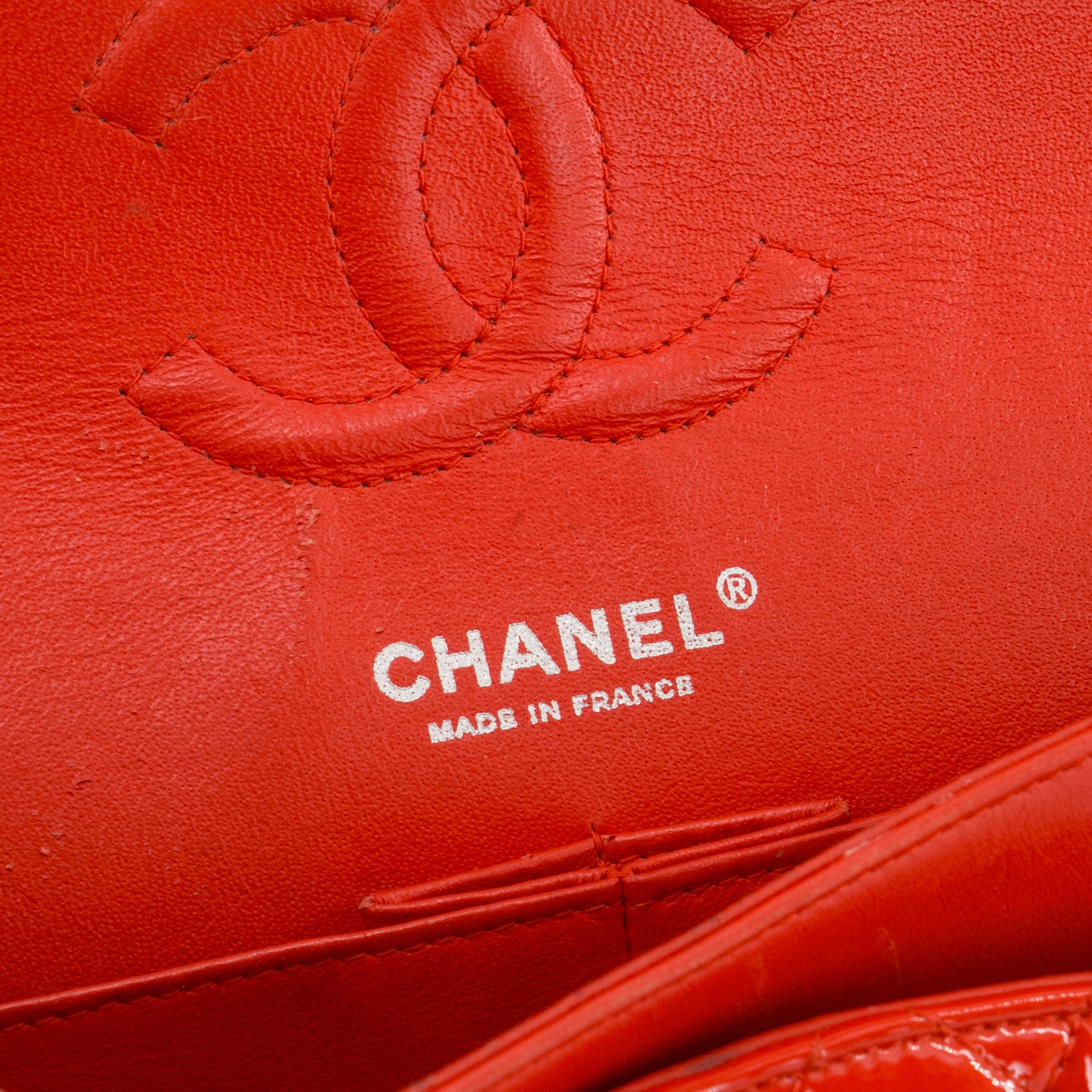 CHANEL - Sac à main Classique/Timeless 11.12 Chanel en cuir verni rouge