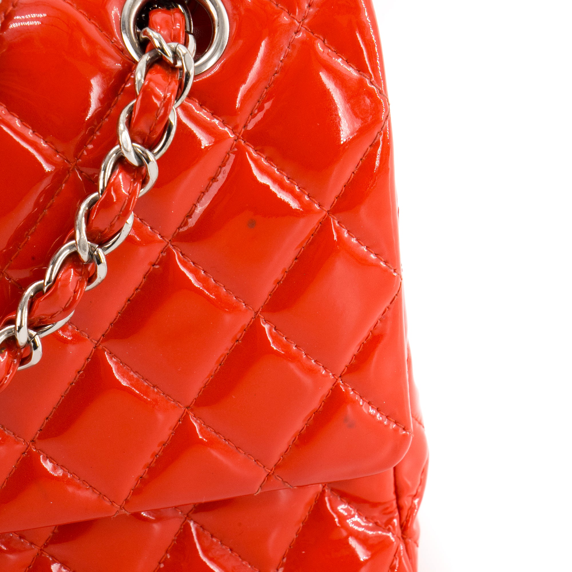 CHANEL - Sac à main Classique/Timeless 11.12 Chanel en cuir verni rouge