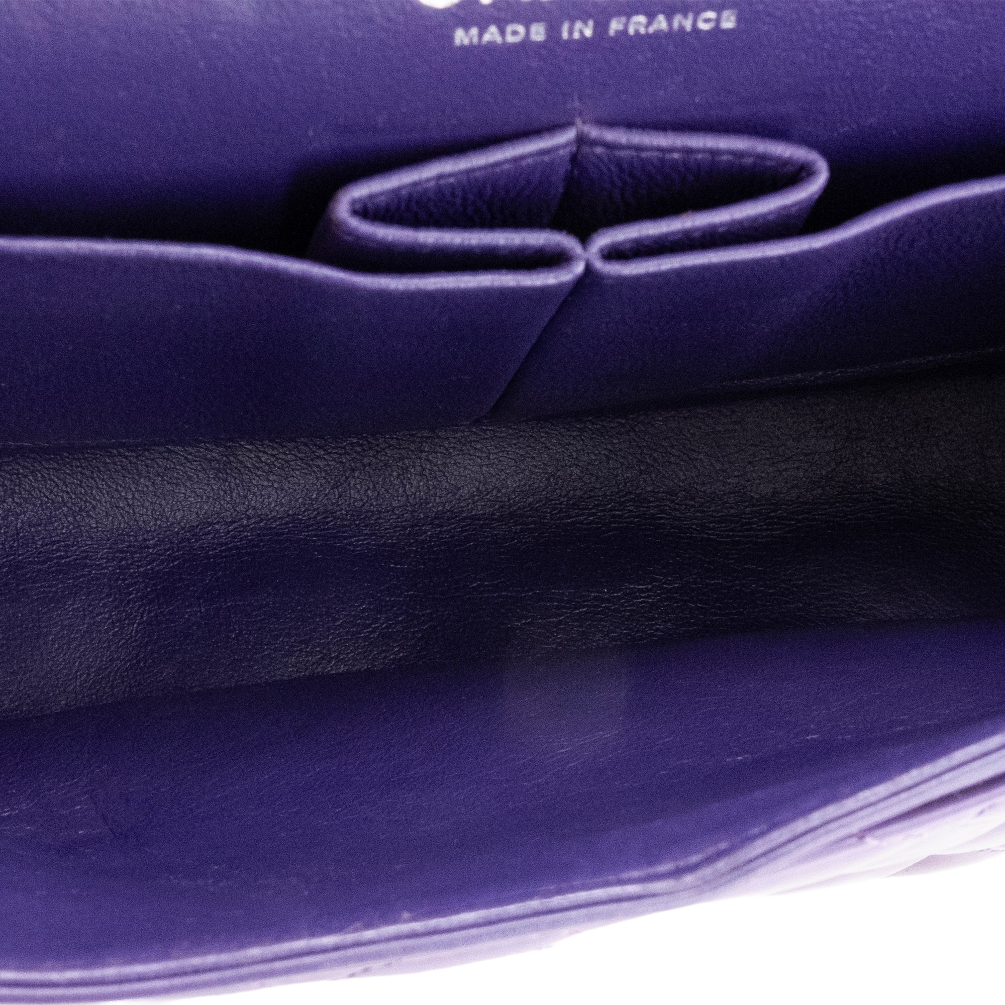 CHANEL - Sac à main Classique/Timeless 11.12 Chanel en cuir verni violet