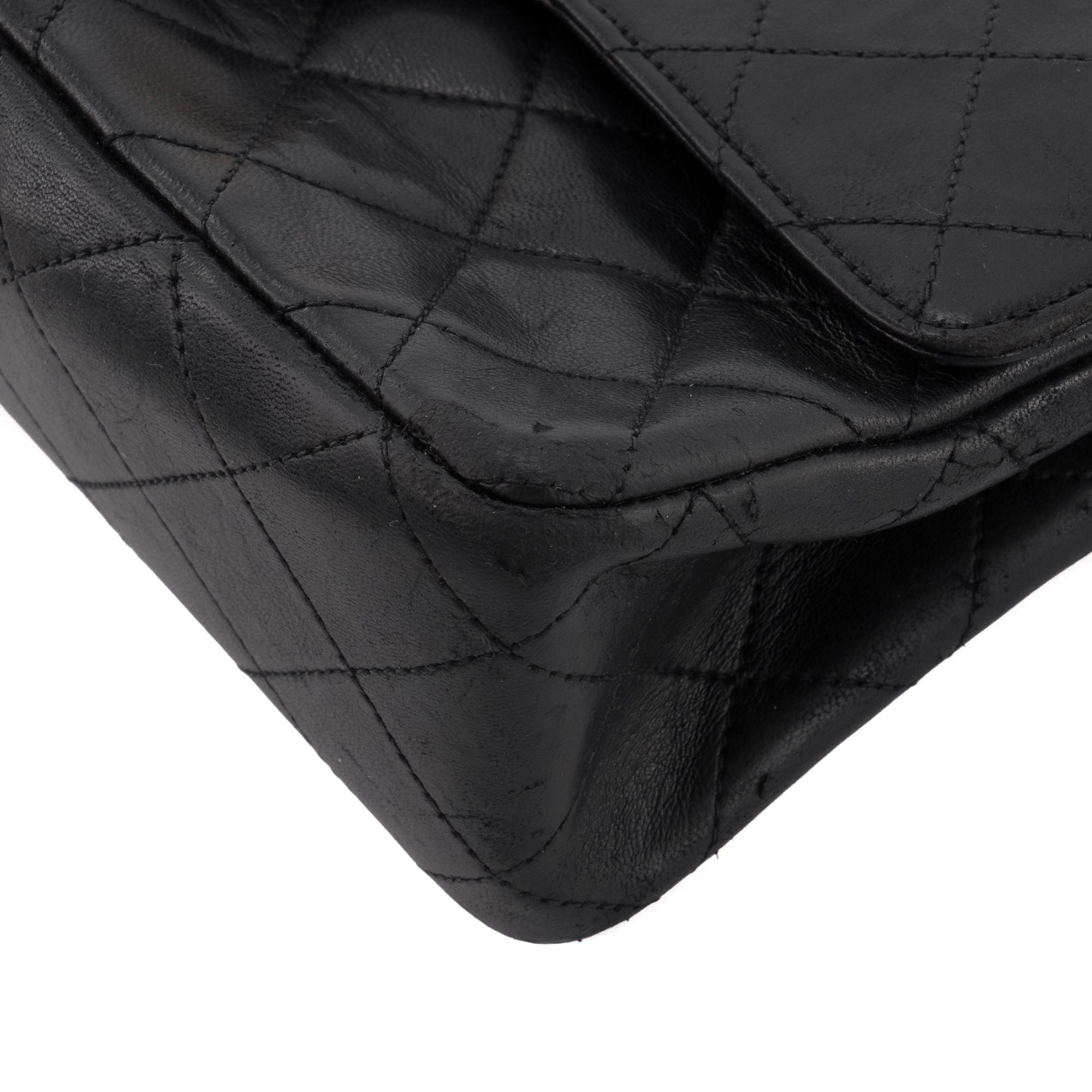 CHANEL - Sac à main Classique/Timeless Chanel en cuir noir vintage