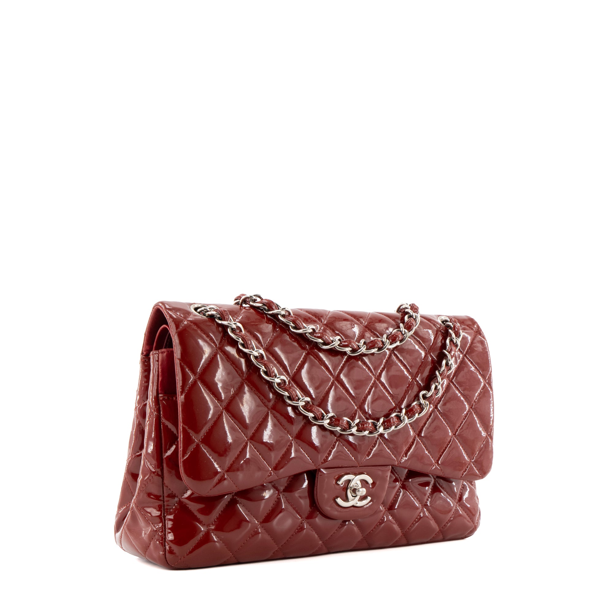 CHANEL - Sac à main Classique/Timeless Jumbo Chanel en cuir verni rouge bordeaux