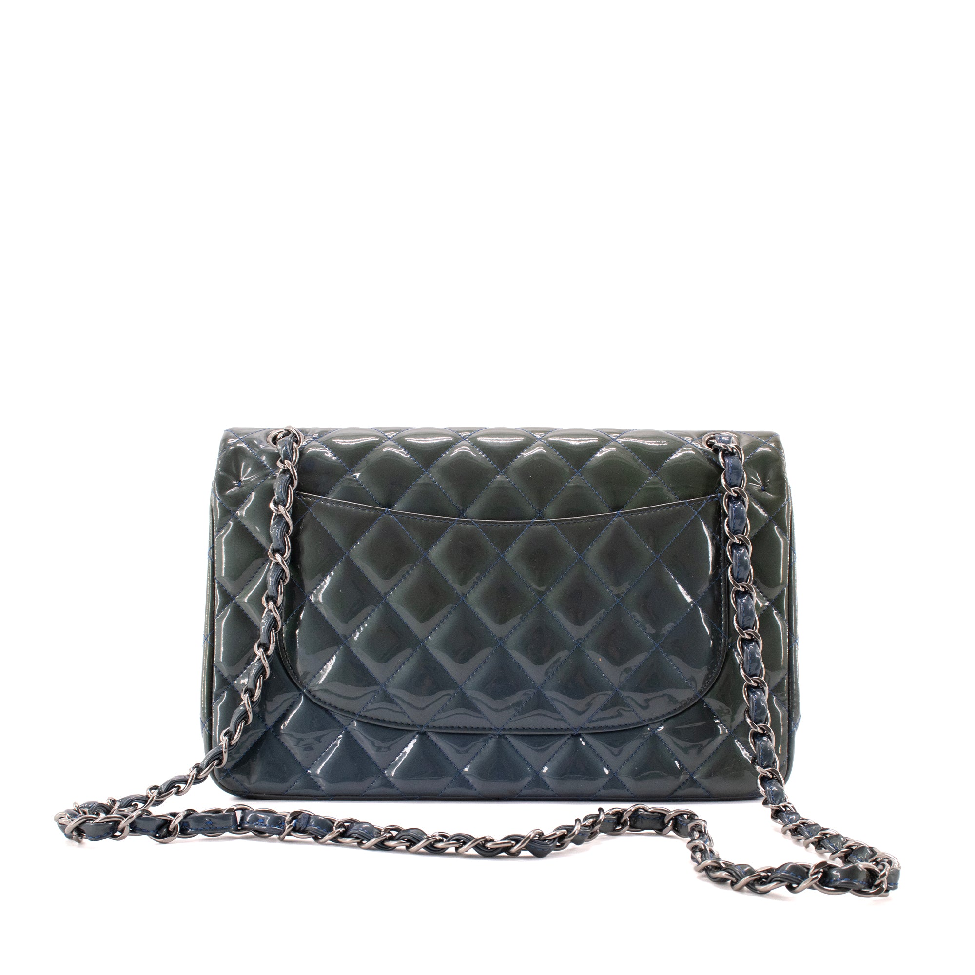 CHANEL - Sac à main Classique/Timeless Jumbo Chanel en cuir verni vert