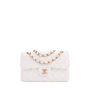 CHANEL - Sac à main Classique/Timeless small Chanel en cuir caviar blanc