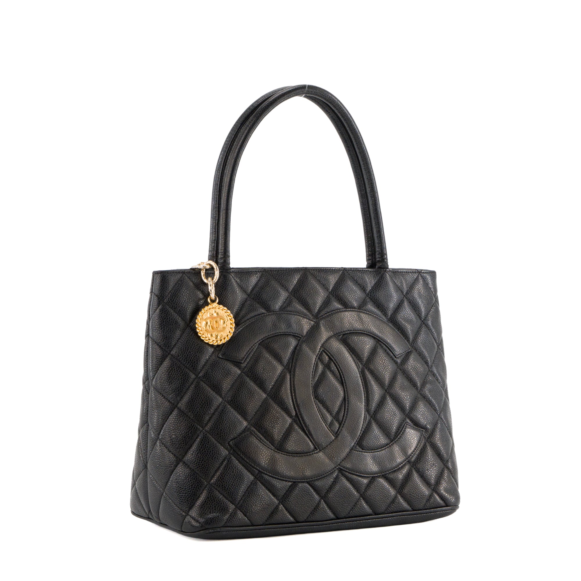 CHANEL - Sac à main Medaillon Chanel en cuir caviar noir