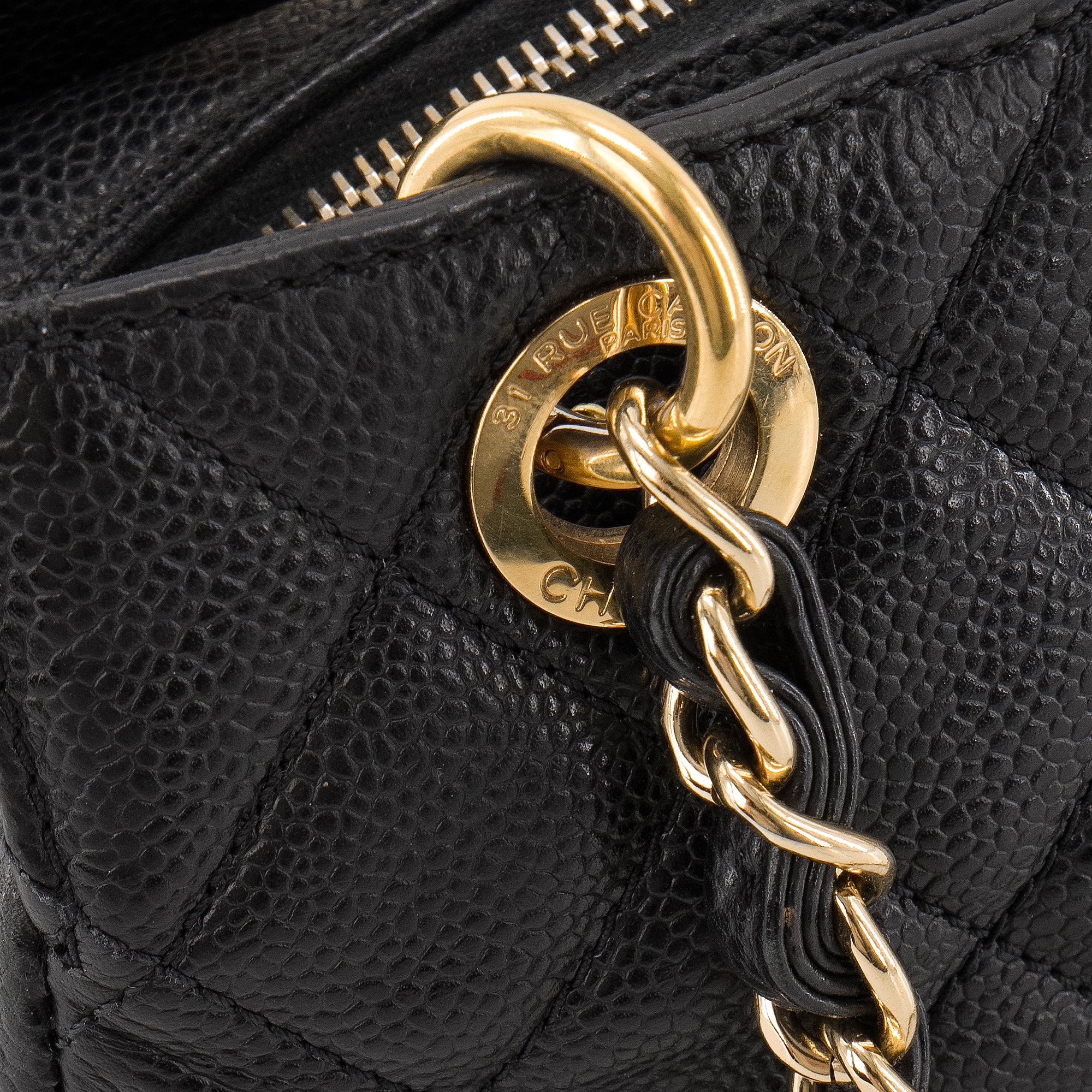 CHANEL - Sac à main Shopping PPT Chanel en cuir caviar noir