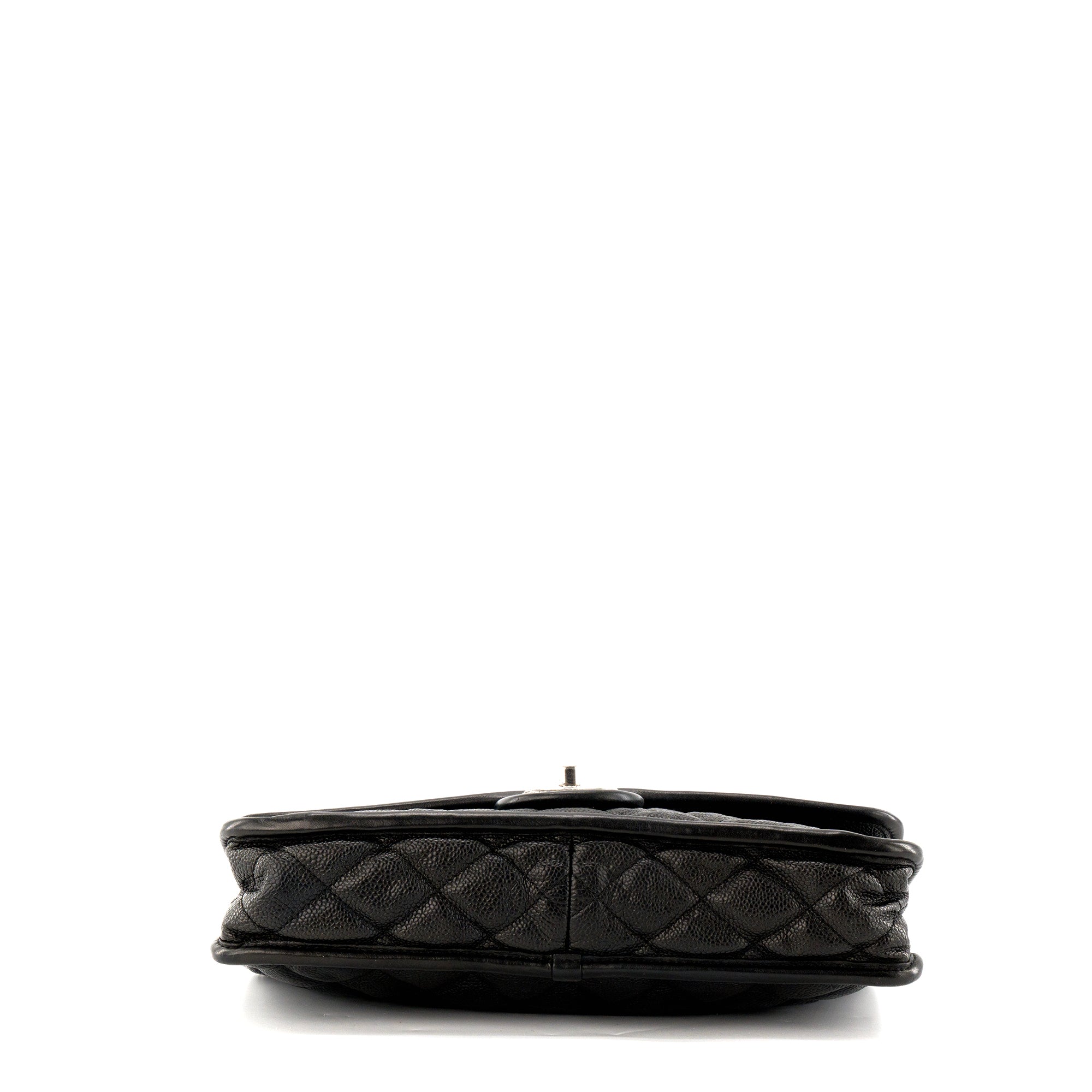 CHANEL - Sac à main Timeless French Riviera Chanel en cuir caviar noir