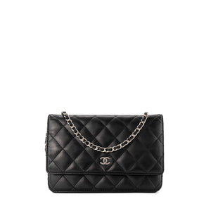 CHANEL - Sac à main Wallet on Chain Chanel en cuir lisse noir