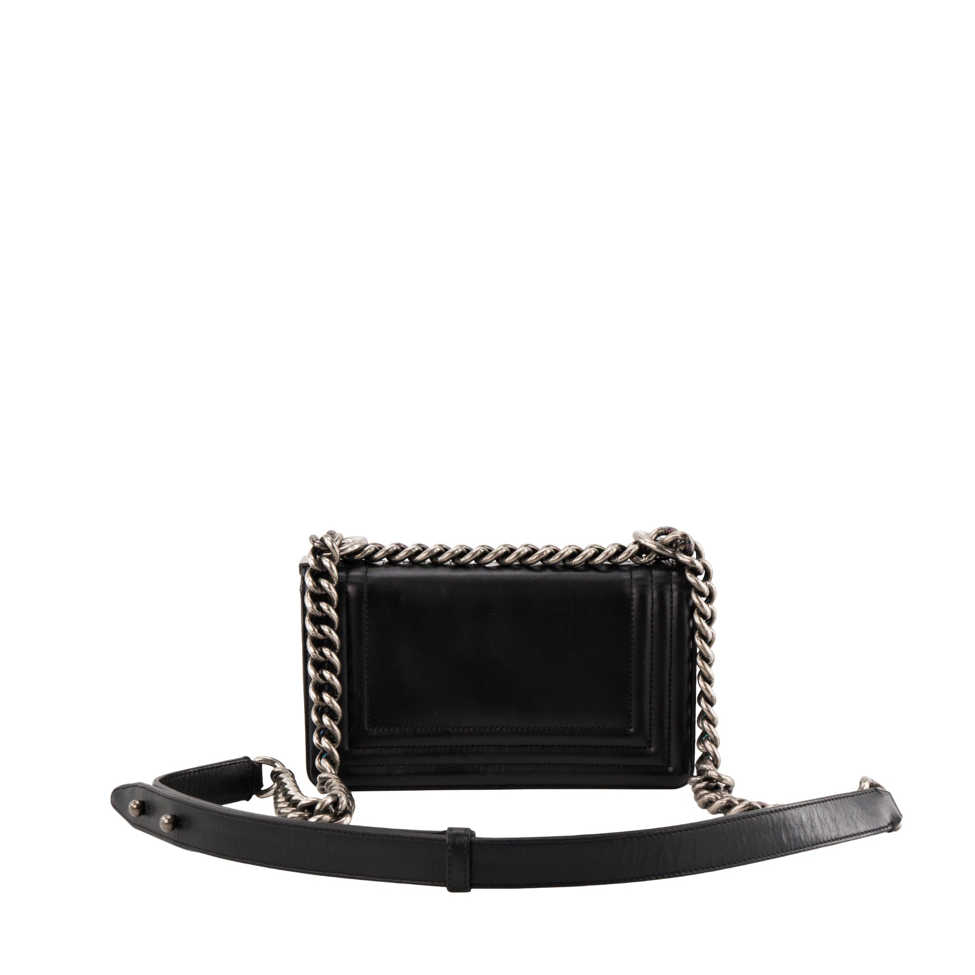 CHANEL - Sac à bandoulière Boy mini Chanel en cuir lisse noir