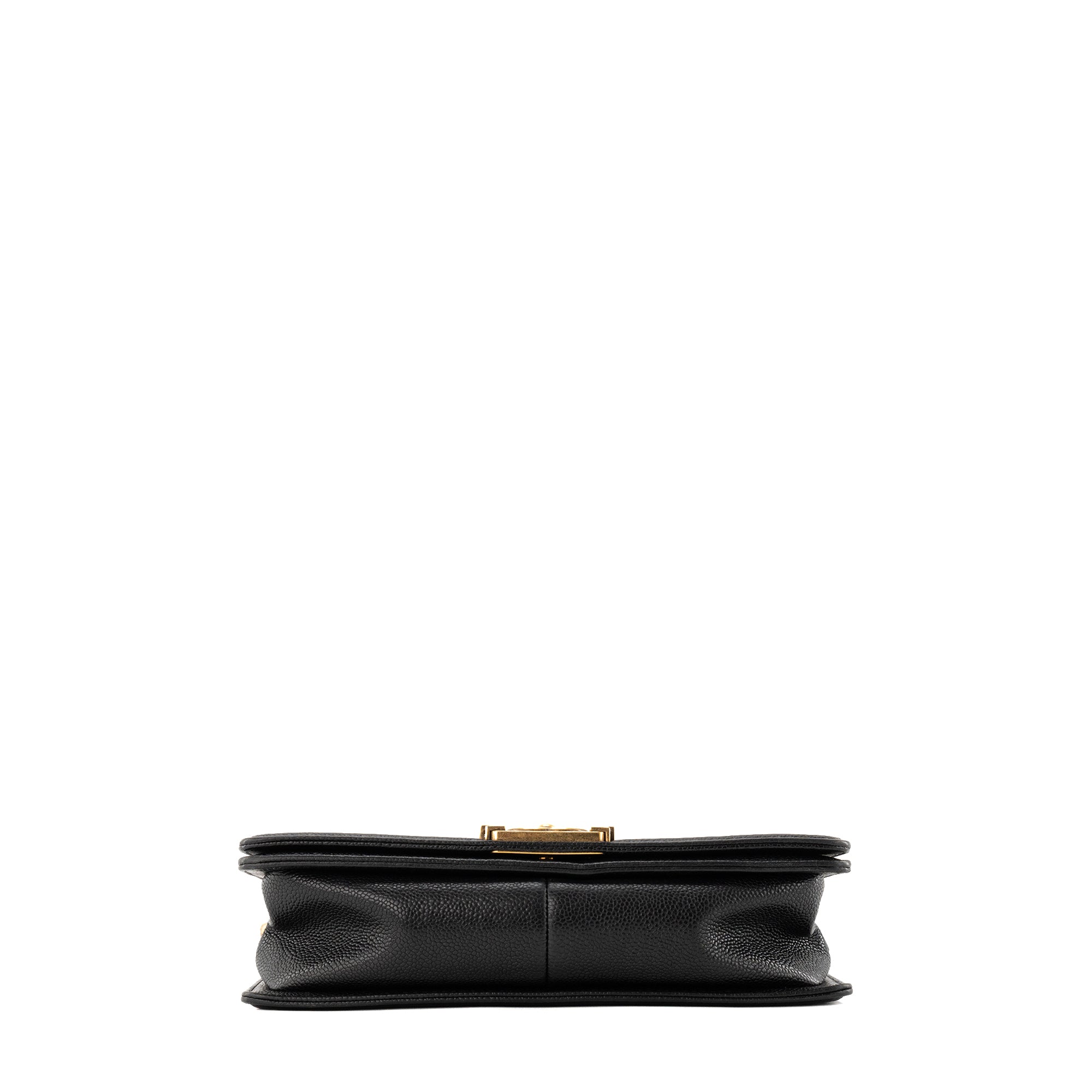 CHANEL - Sac à bandoulière Boy medium Chanel en cuir caviar noir