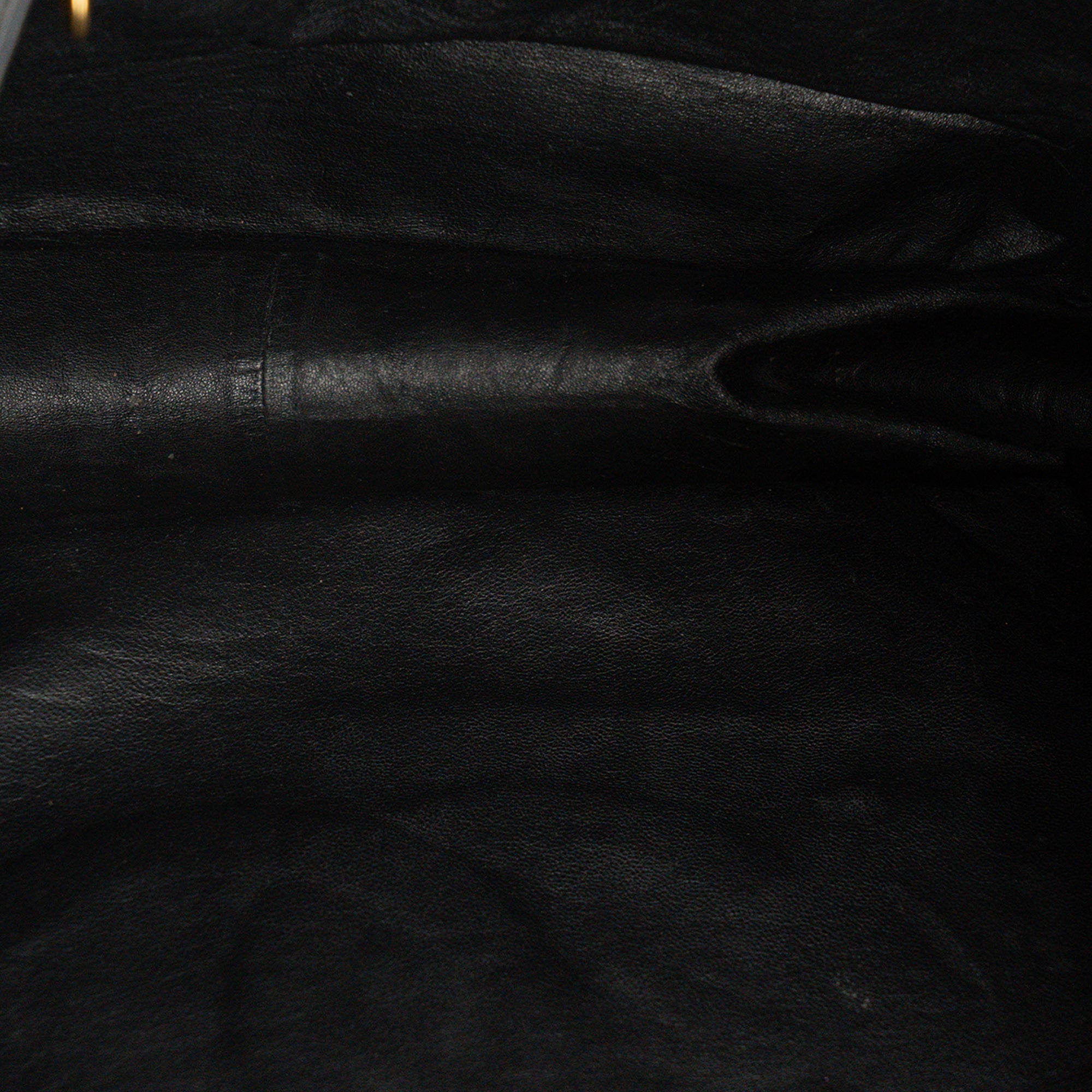 CHANEL - Sac cabas CC Chain Chanel en cuir lisse noir vintage