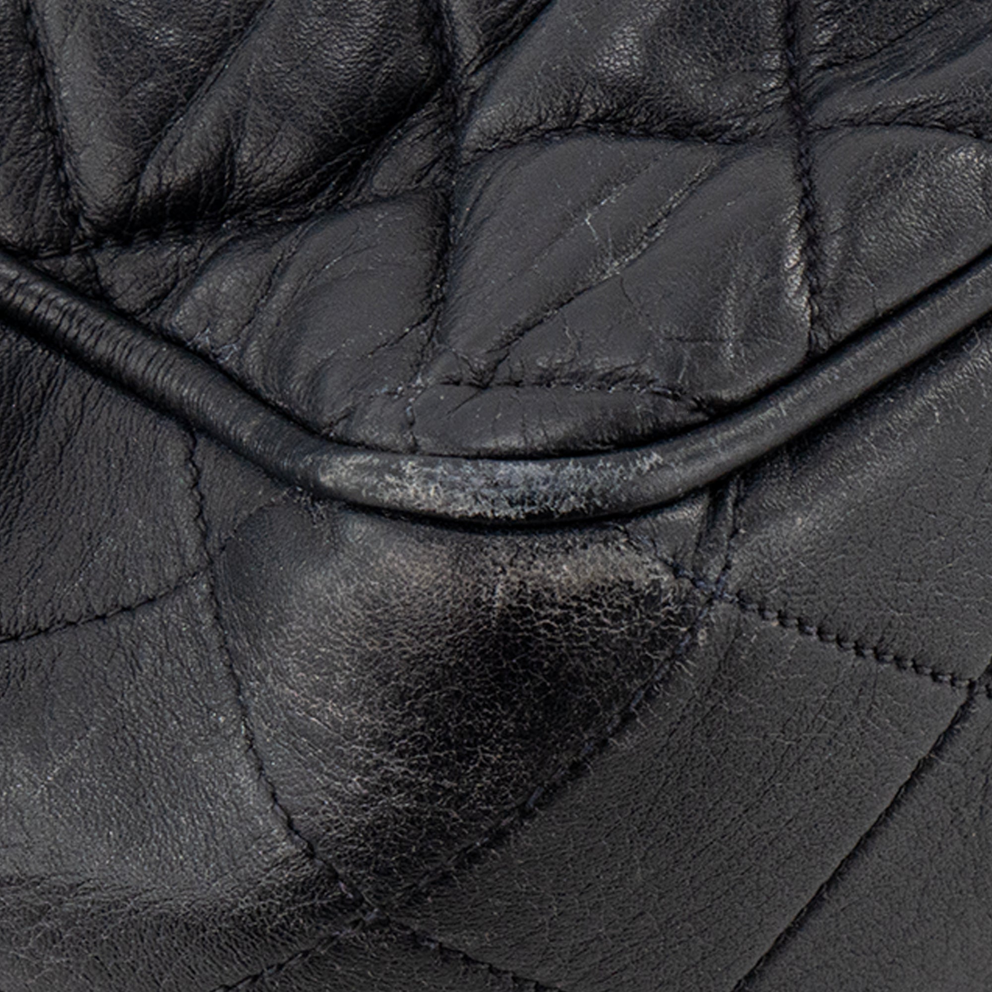 CHANEL - Sac Cabas Chanel en cuir lisse bleu marine vintage