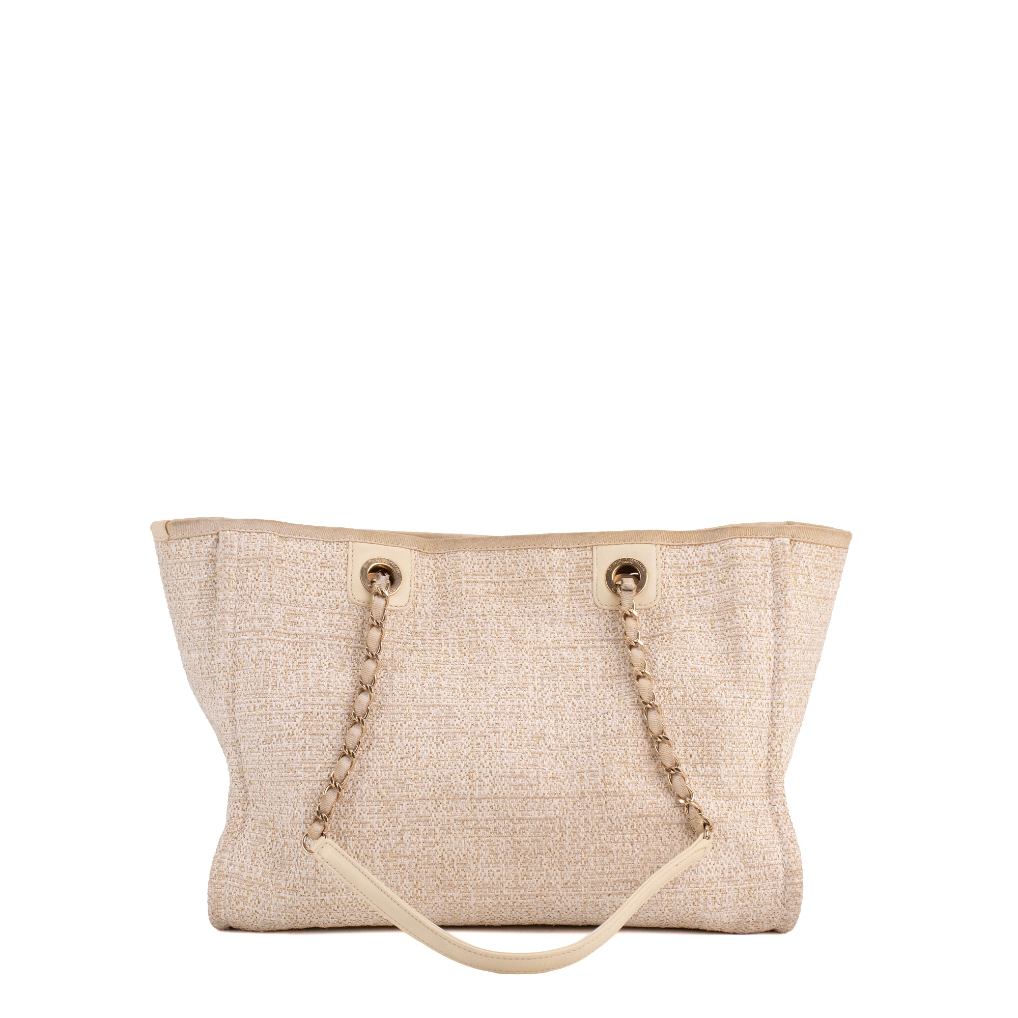 CHANEL - Sac cabas Deauville Chanel en tweed doré et blanc