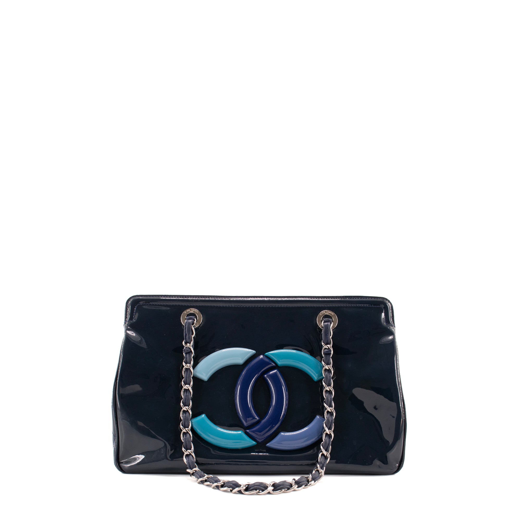 CHANEL - Sac cabas Lipstick CC Chanel en cuir verni bleu marine