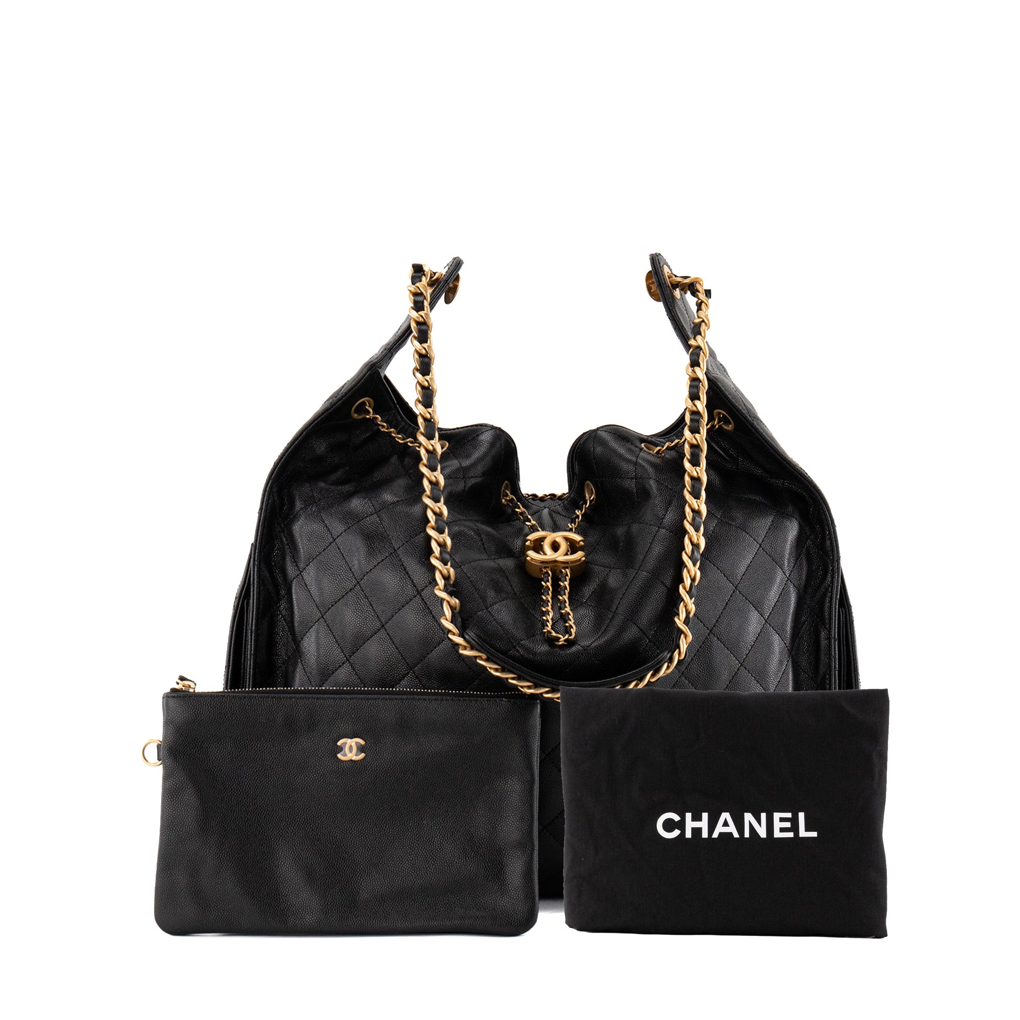 CHANEL - Sac à épaule Chanel 25 Large en cuir caviar noir