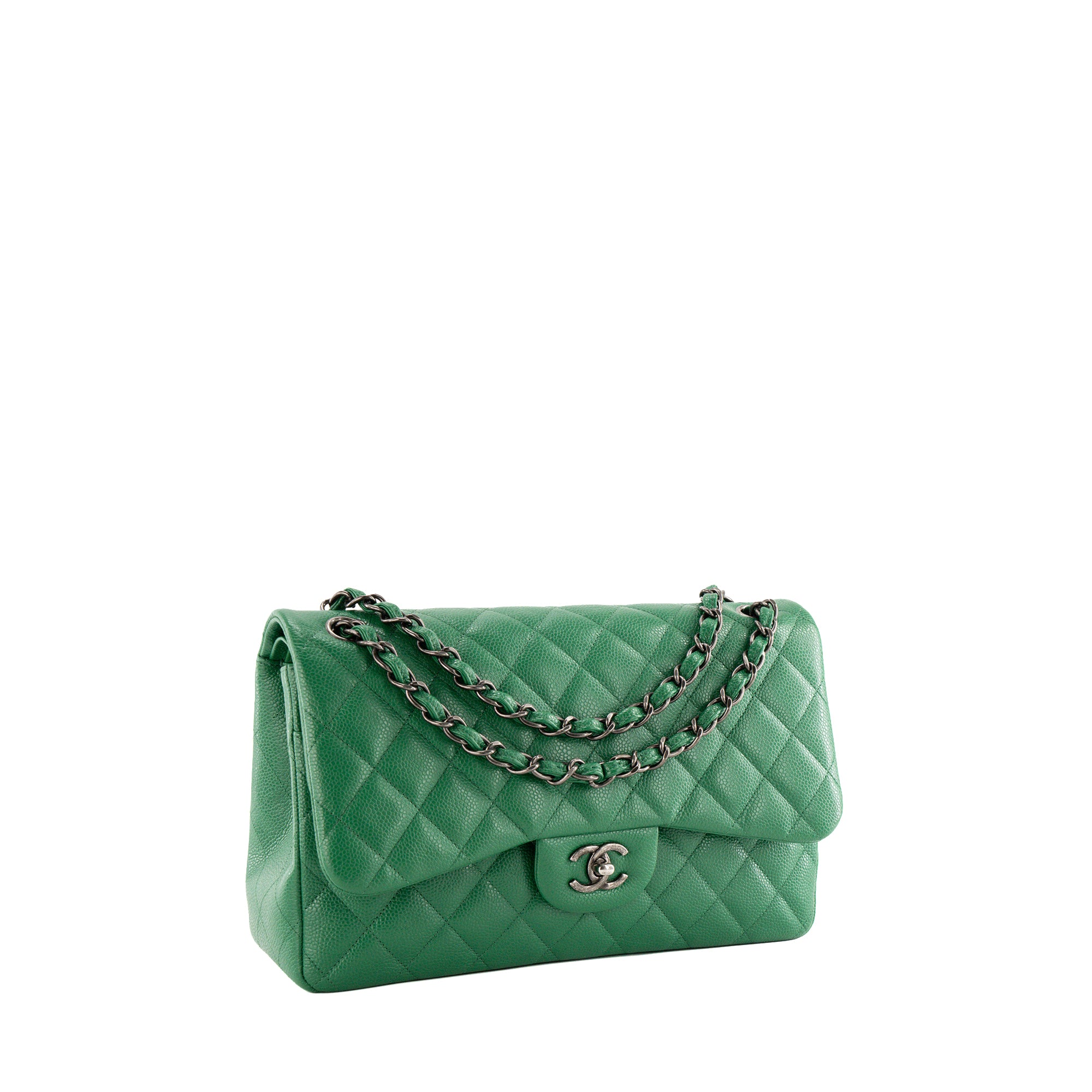 CHANEL - Sac à bandoulière Classique/Timeless Jumbo Chanel en cuir caviar vert