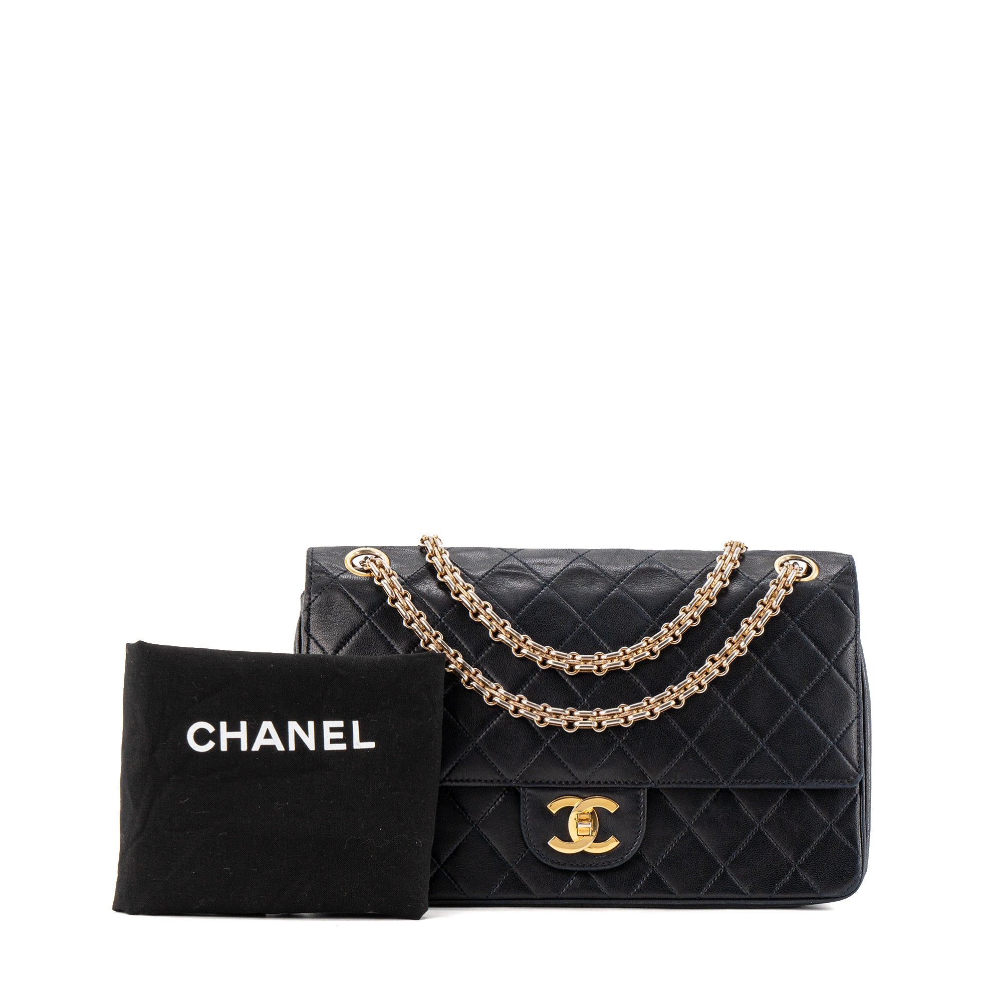 CHANEL - Sac à main Classique/Timeless Chanel en cuir lisse bleu marine vintage
