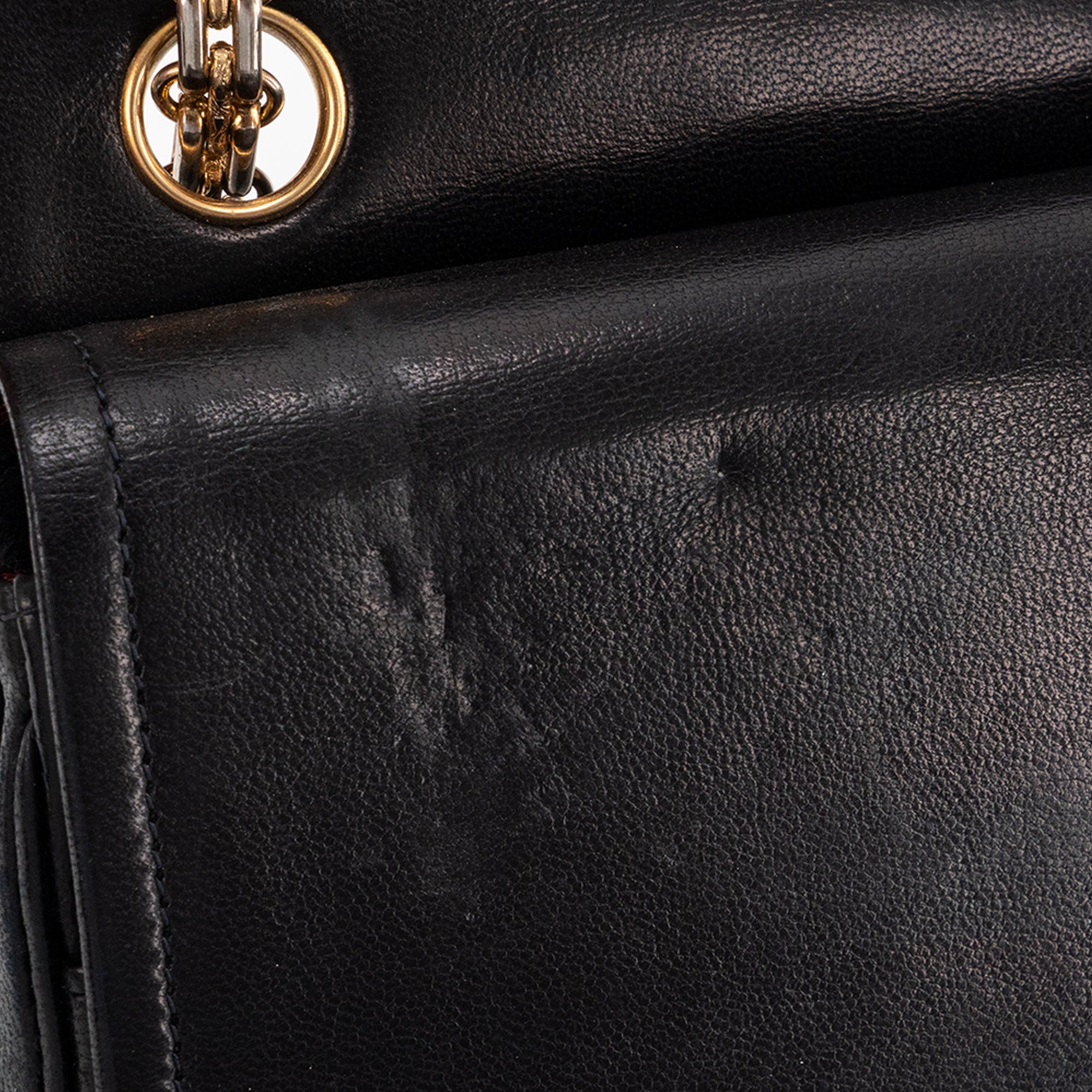 CHANEL - Sac à main Classique/Timeless Chanel en cuir lisse bleu marine vintage