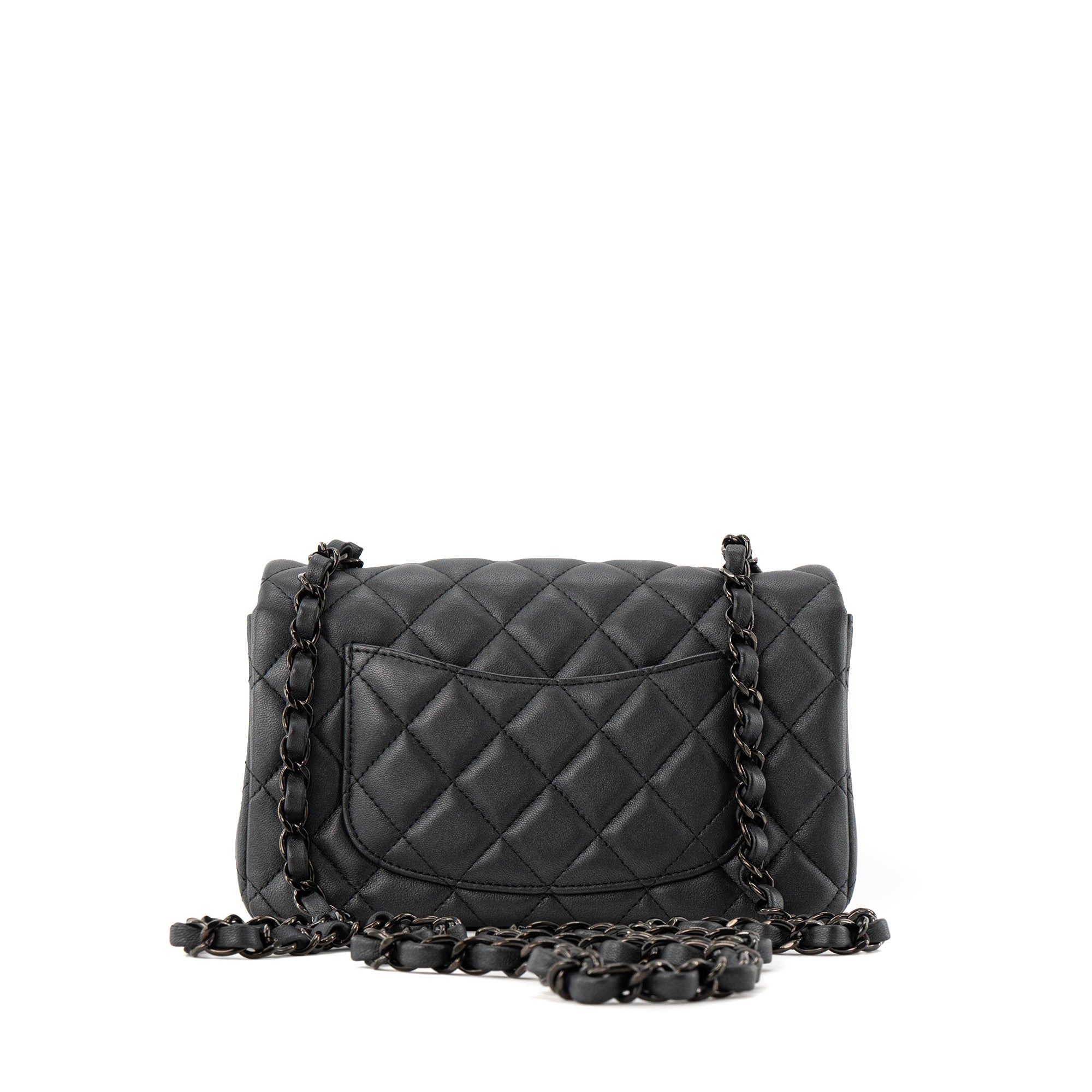 CHANEL - Sac à bandoulière Classique/Timeless Mini Rectangle Chanel en cuir lisse noir so black