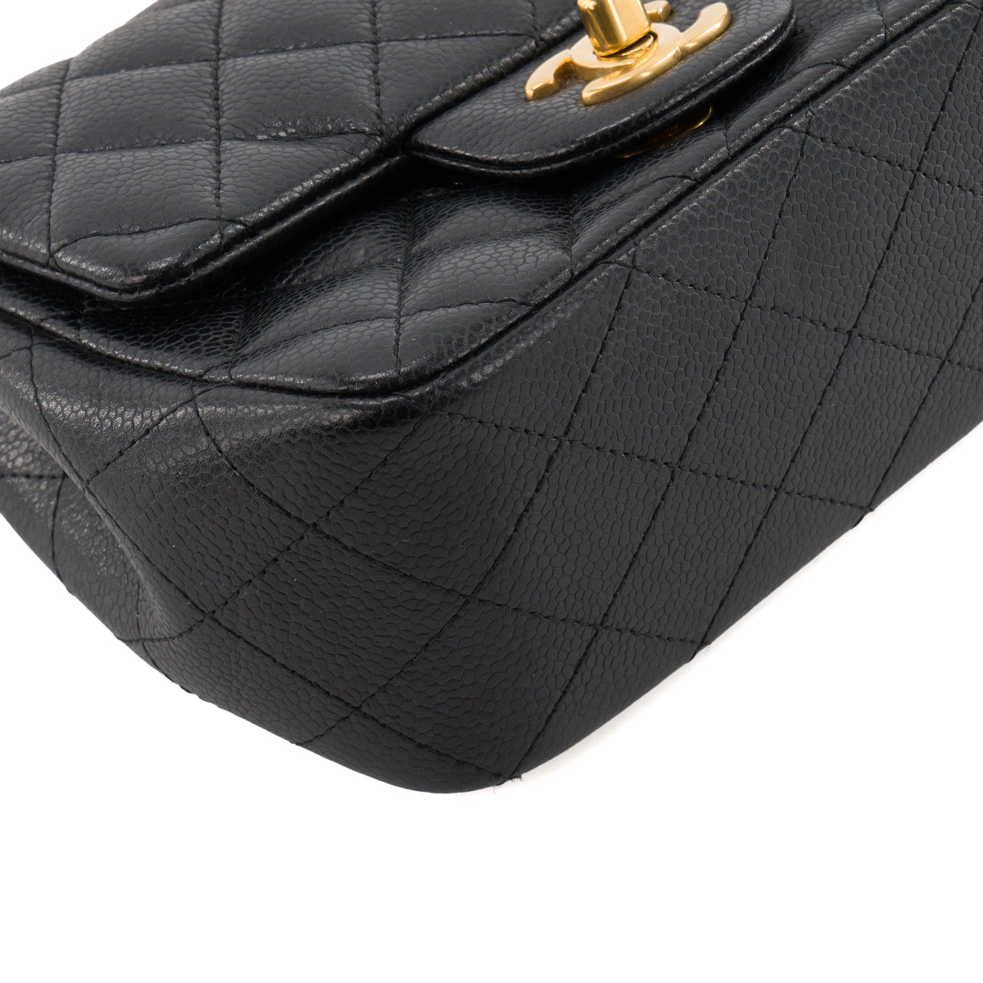 CHANEL - Sac à bandoulière Classique/Timeless Mini Square Chanel en cuir caviar noir