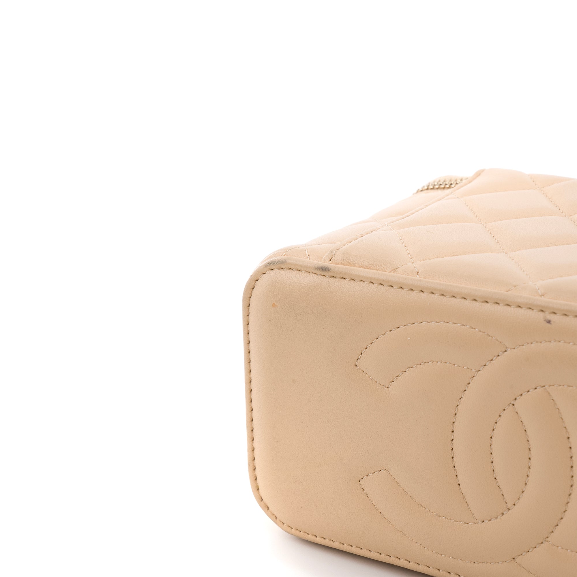 CHANEL - Sac à bandoulière Vanity Chanel en cuir beige