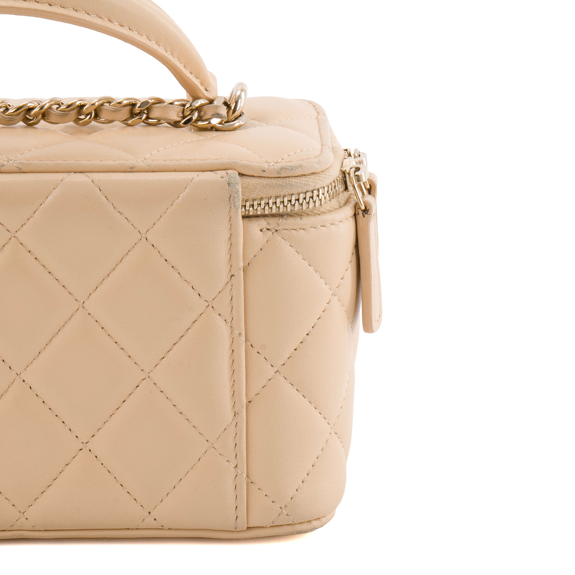 CHANEL - Sac à bandoulière Vanity Chanel en cuir beige