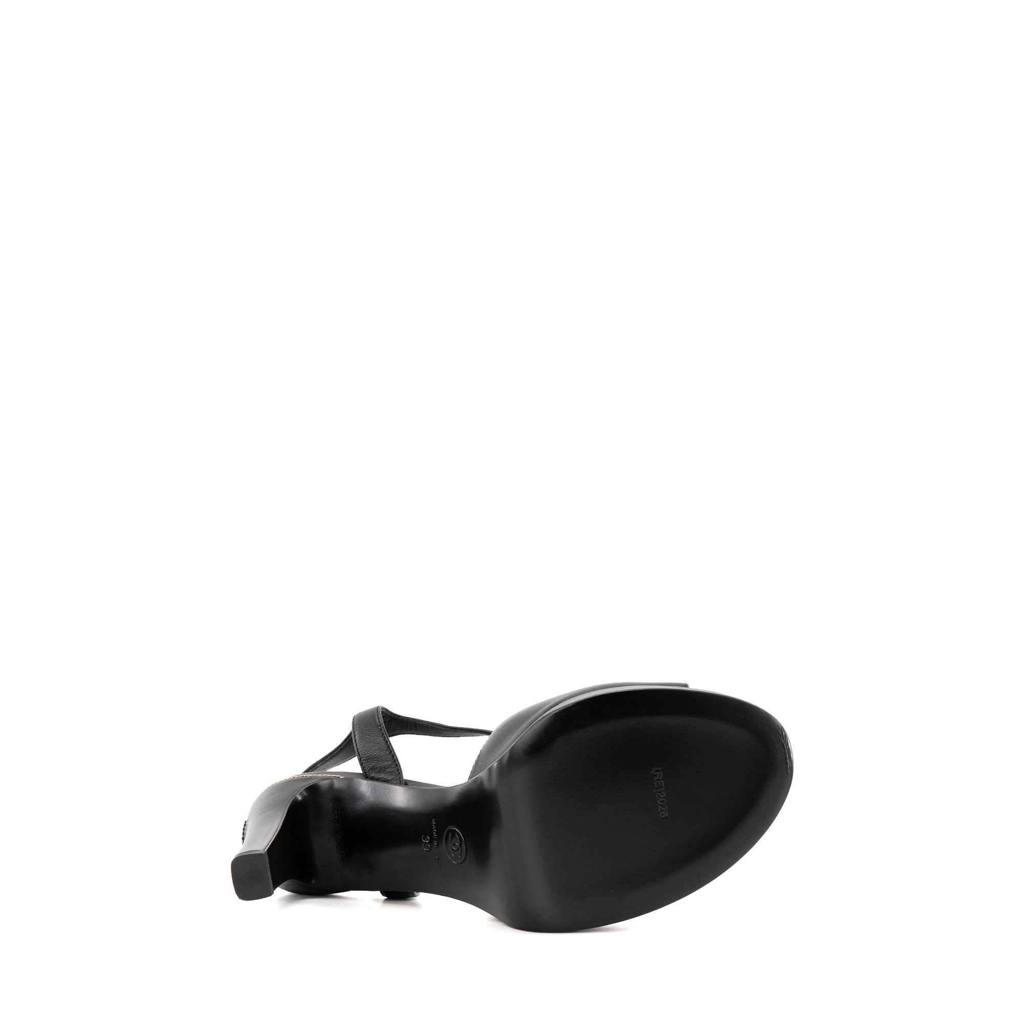 CHANEL - Sandales à talons Chanel en cuir lisse noir (T39)