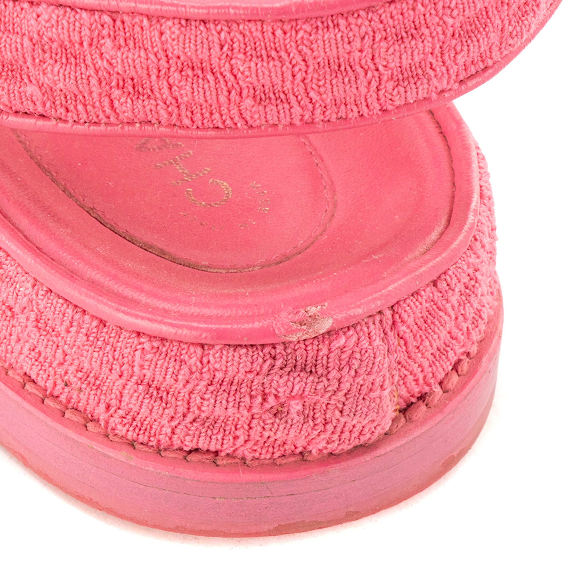 CHANEL - Sandales Dad Shoes Chanel en toile rose (T37)