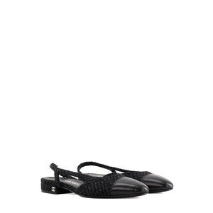 CHANEL - Sandales Slingbacks Chanel en toile et cuir noir (T35)