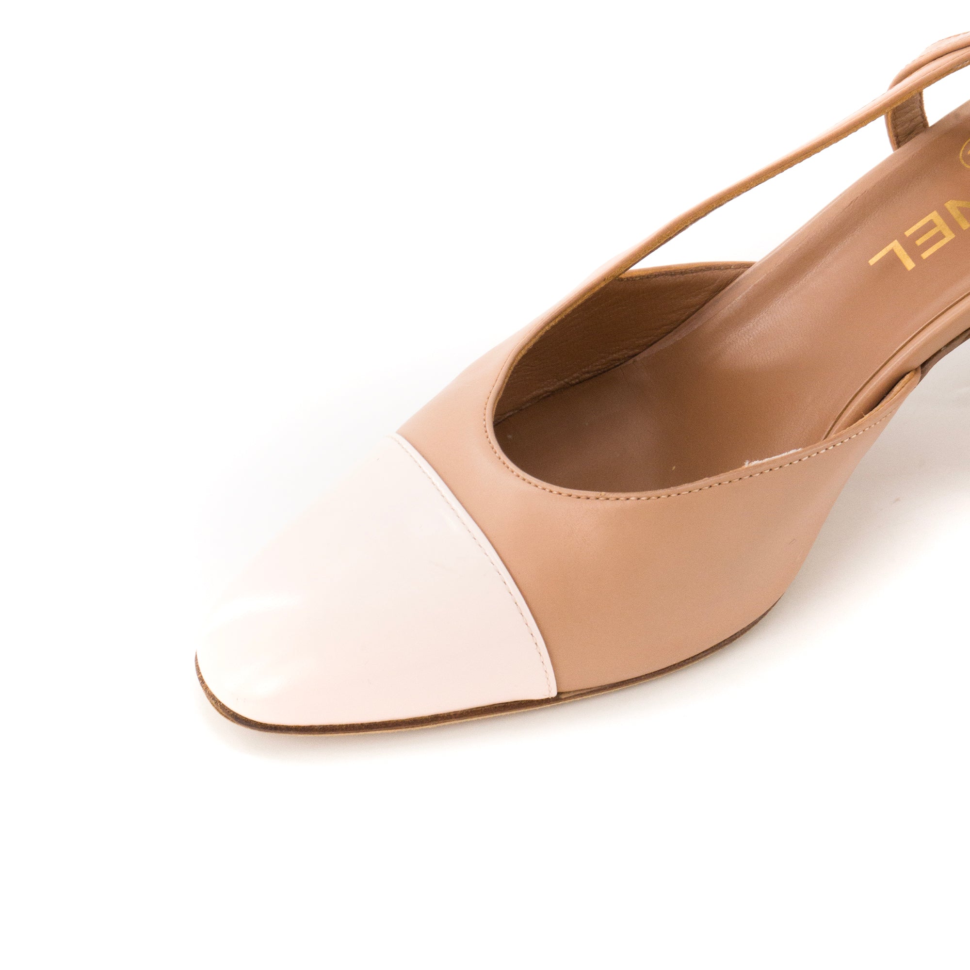 CHANEL - Slingbacks à talon Chanel en cuir lisse rose ancien (T38)